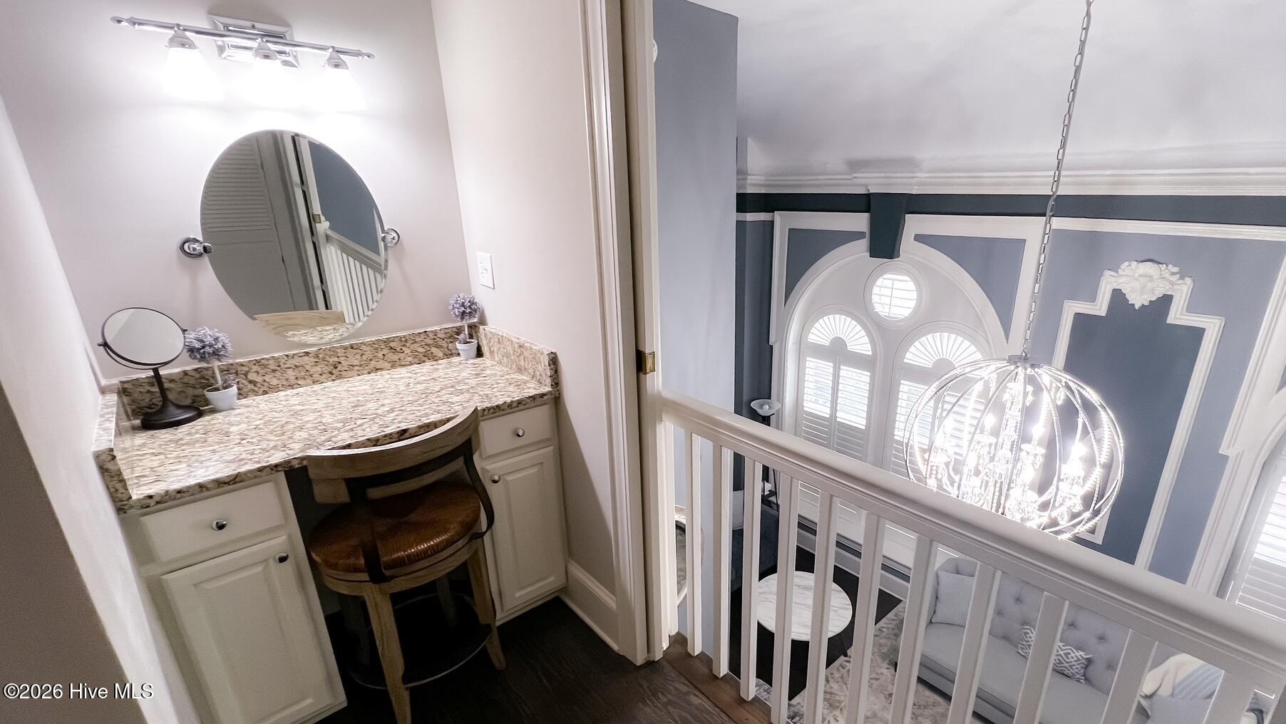 100564075 | Photo 13