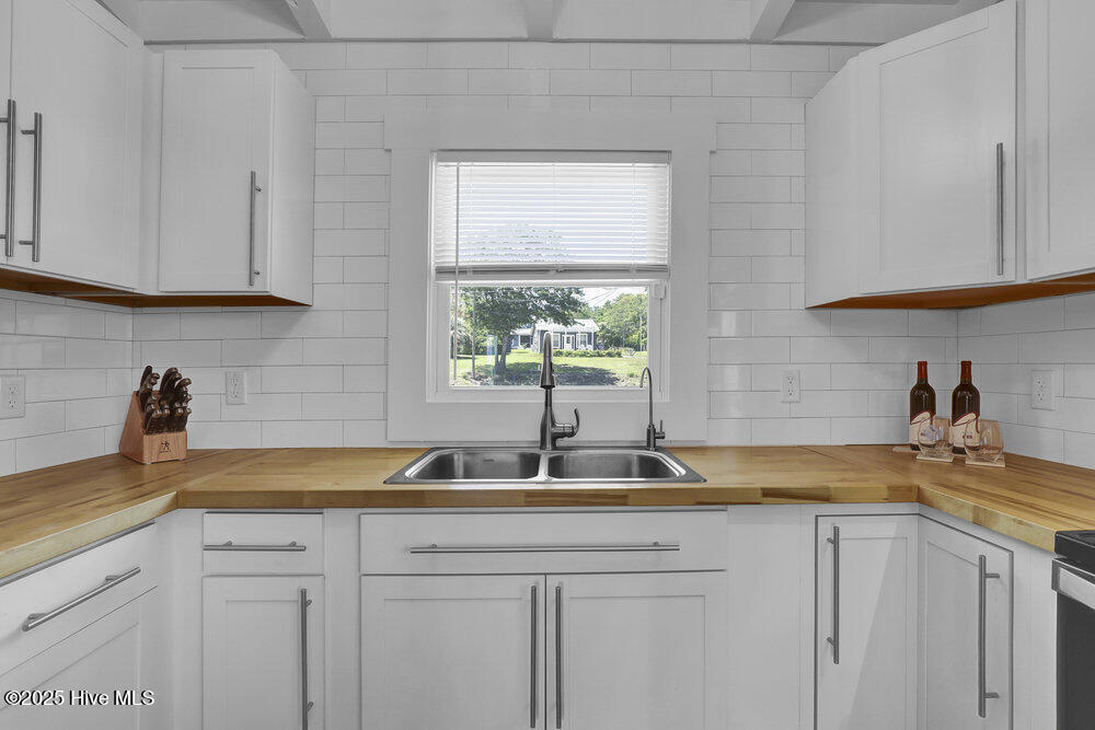 100556855 | Photo 20