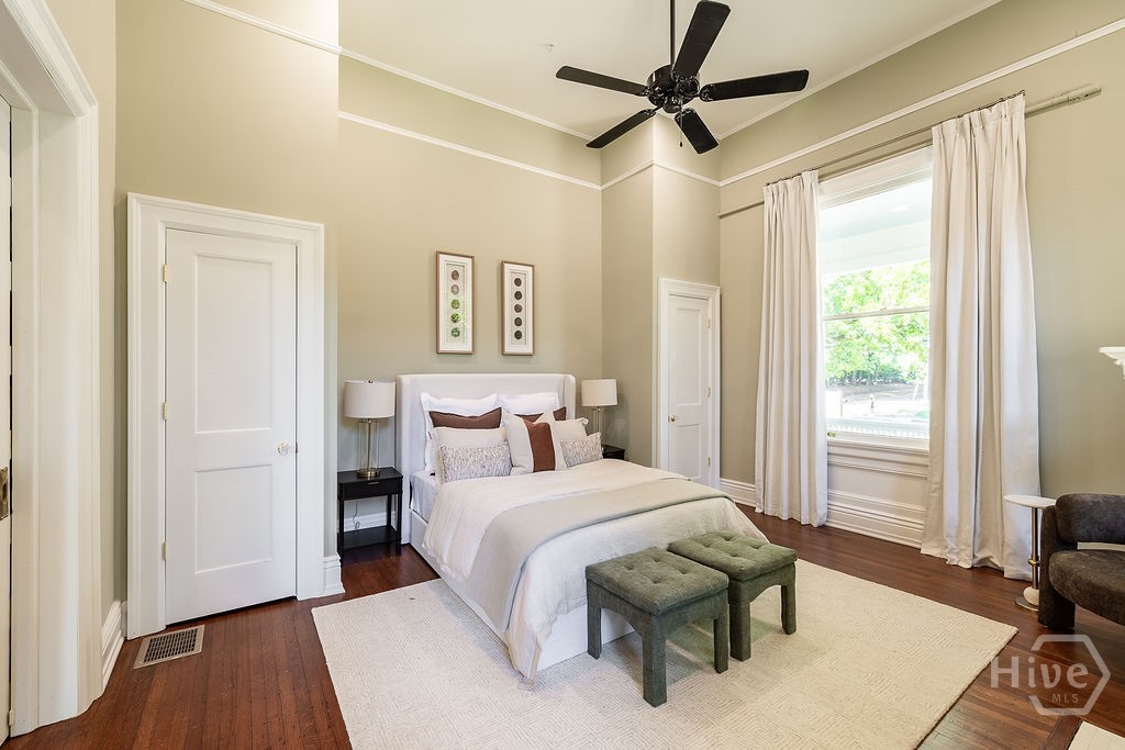 997 S Milledge Avenue, #1, Athens, GA 30605 Listing Photo  19