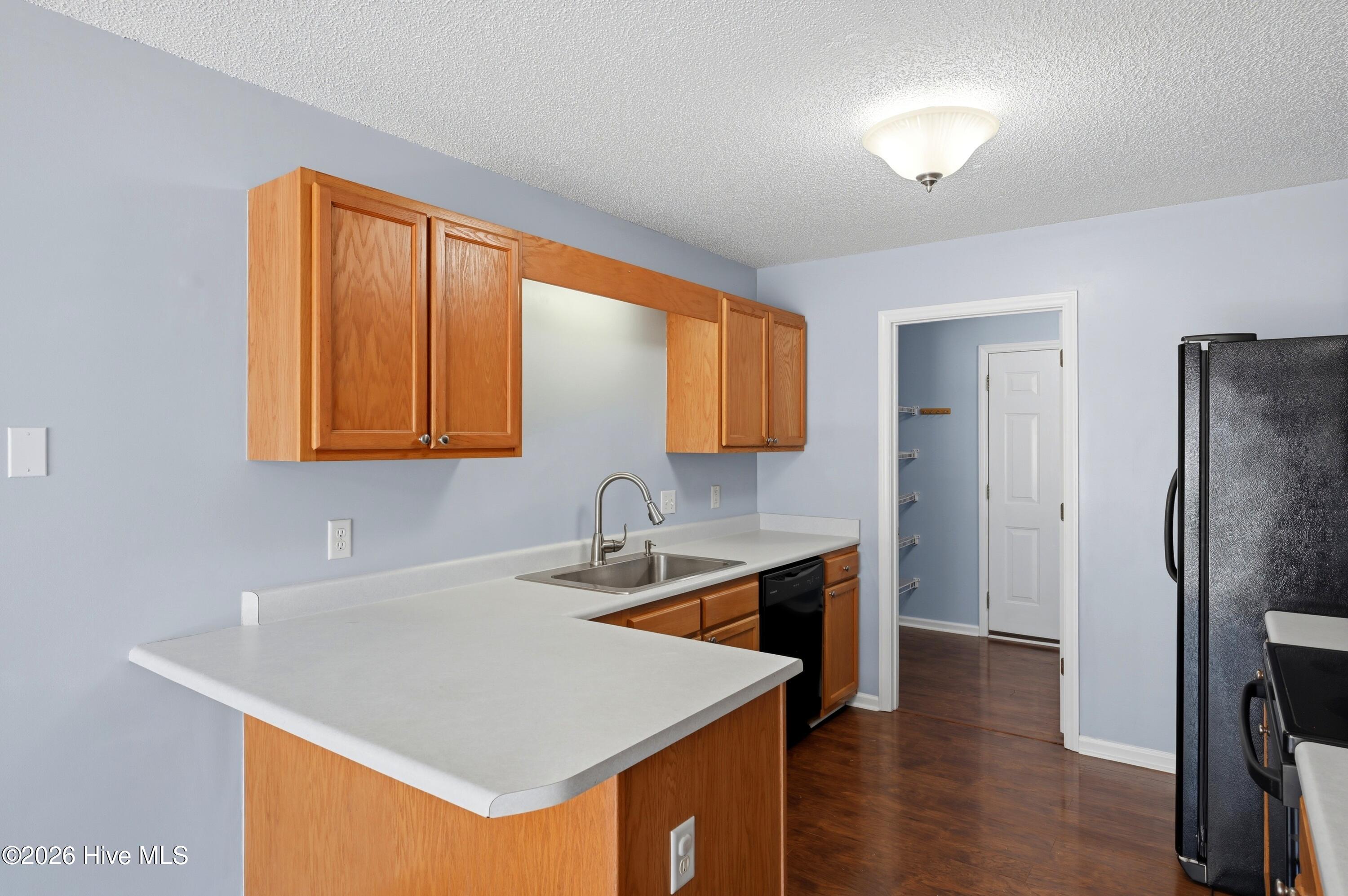 100564031 | Photo 10