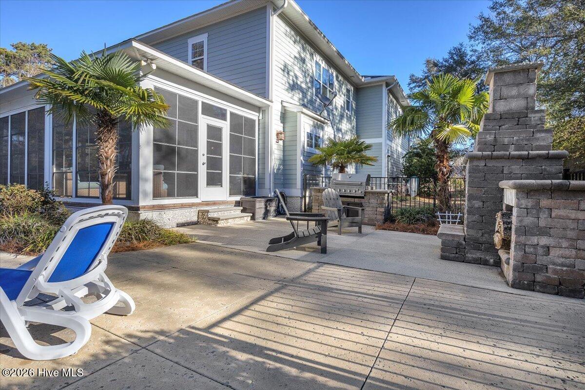 100552702 | Photo 52