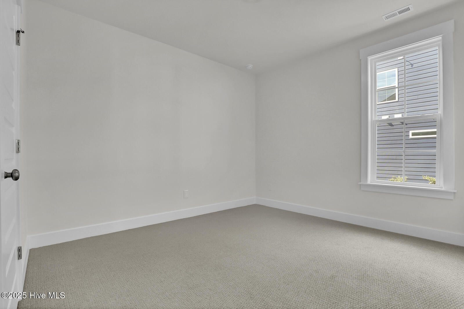 100514994 | Photo 17