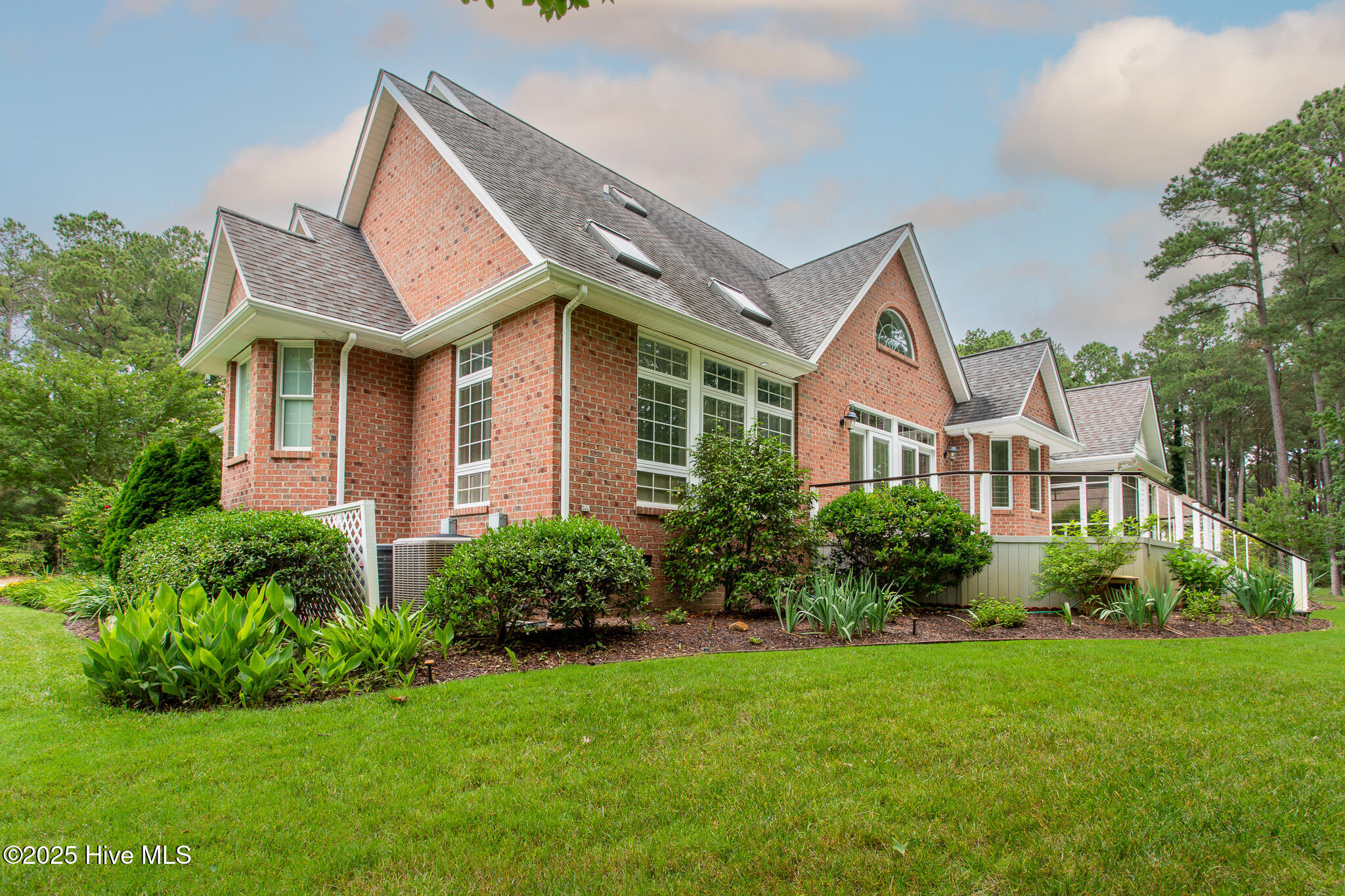 Homes for sale in Hertford, NC | 106 Reddes River Ct, Hertford, NC 27944 | MLS# 100486625