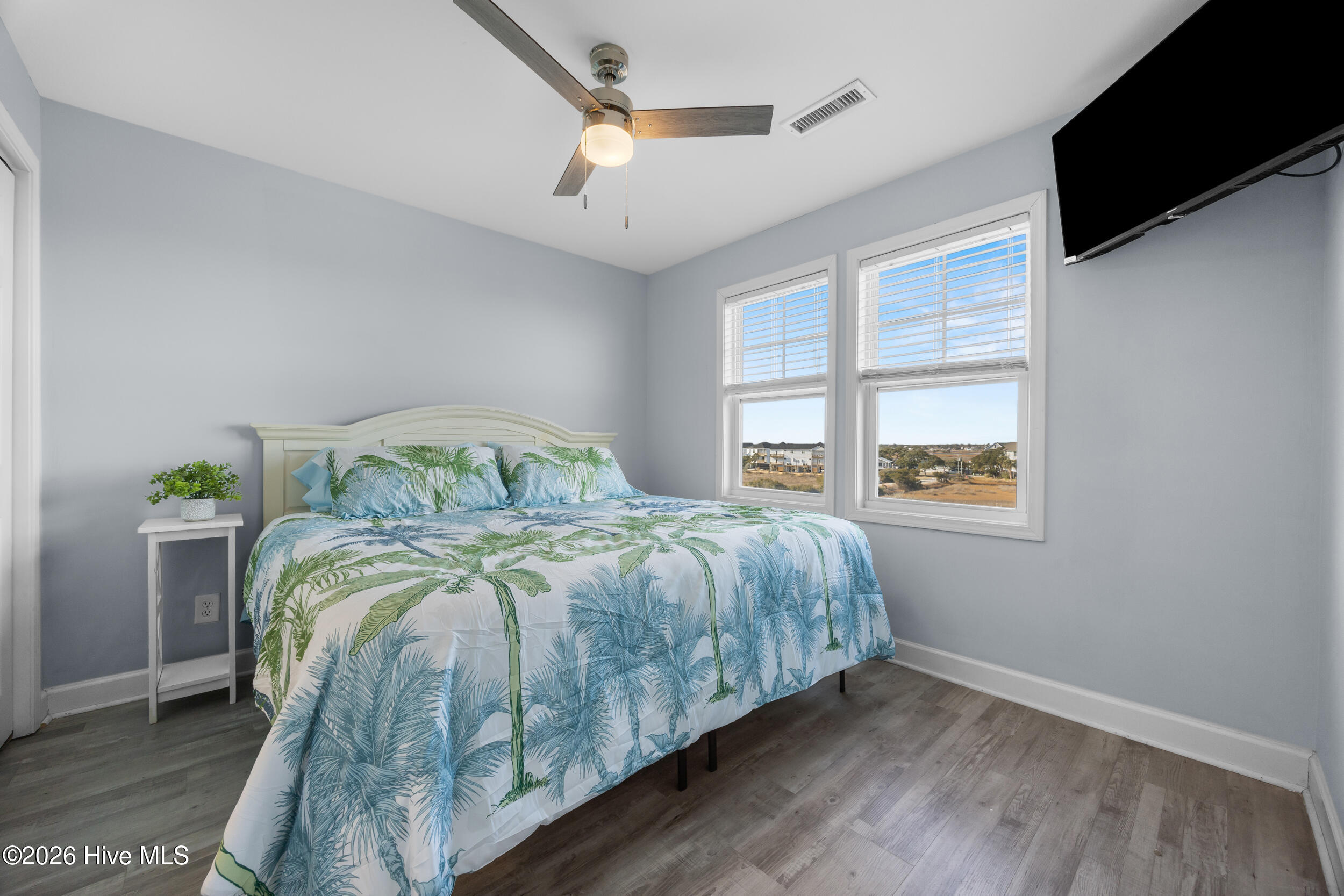 100547253 | Photo 14