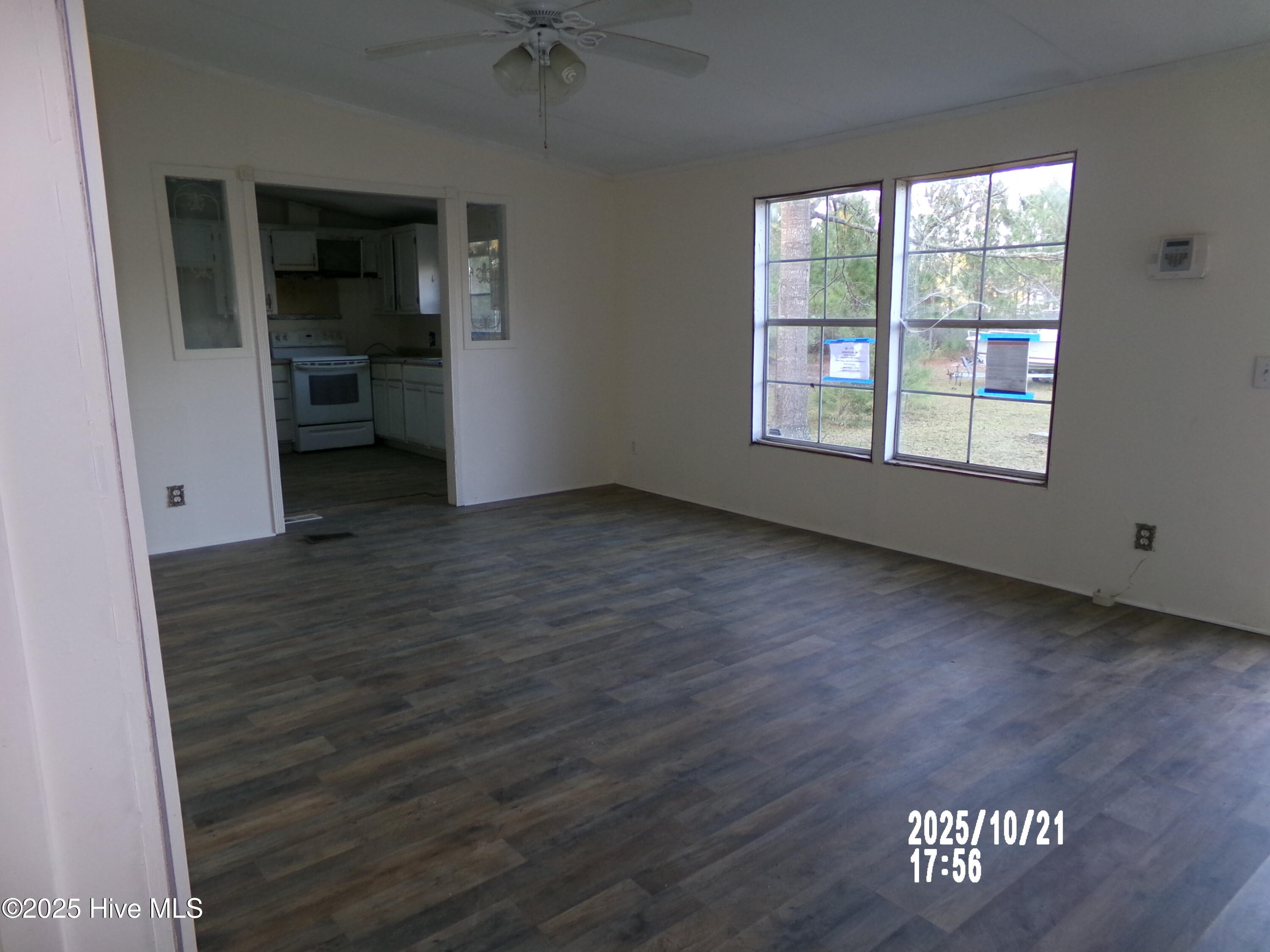 158 Brians Woods Road, Maple Hill, NC 28454 – photo 7: 122_1858