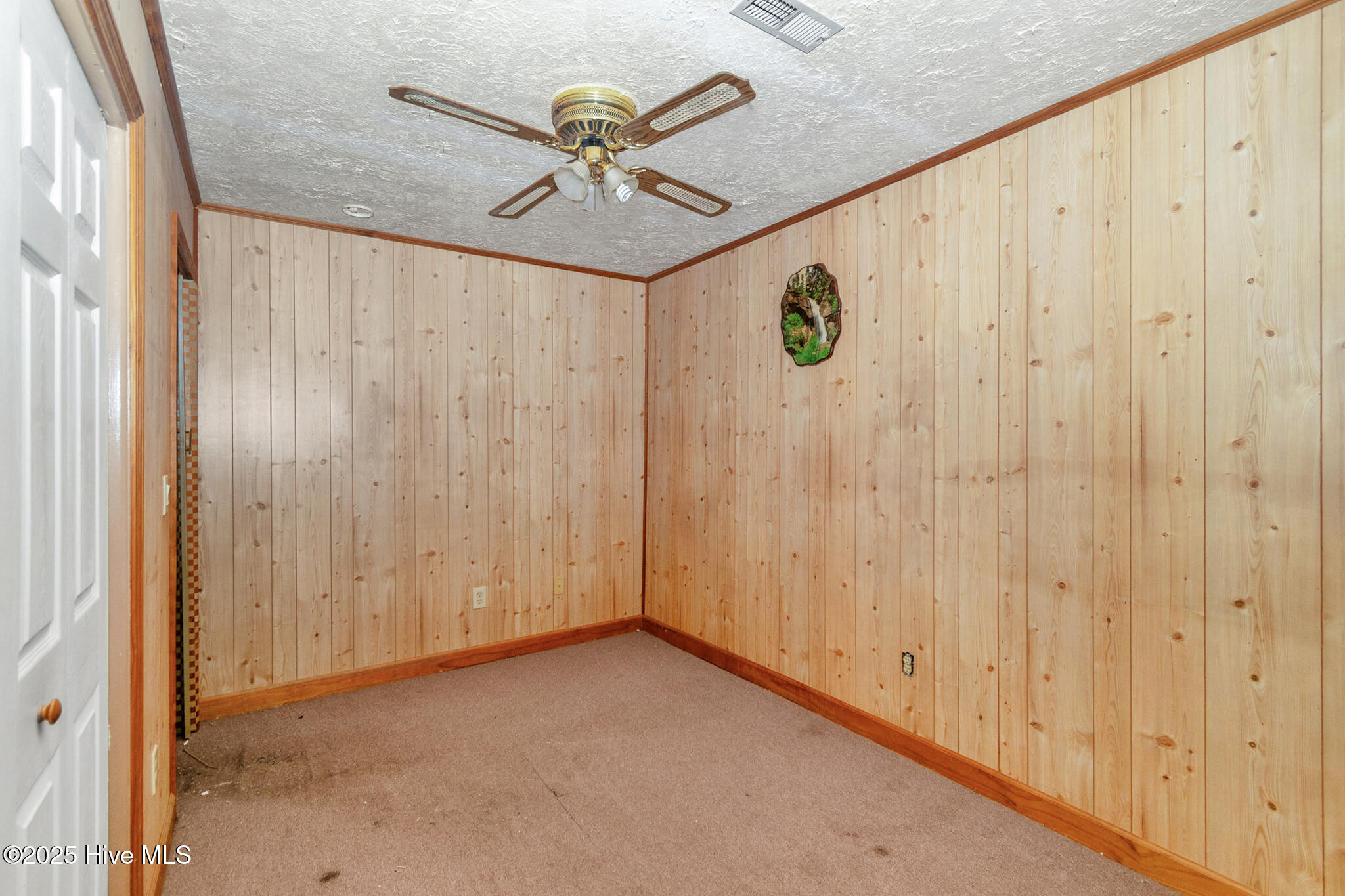 Homes for sale in Lenoir, NC | 811 Queens St Nw, Lenoir, NC 28645 | MLS# 100525367