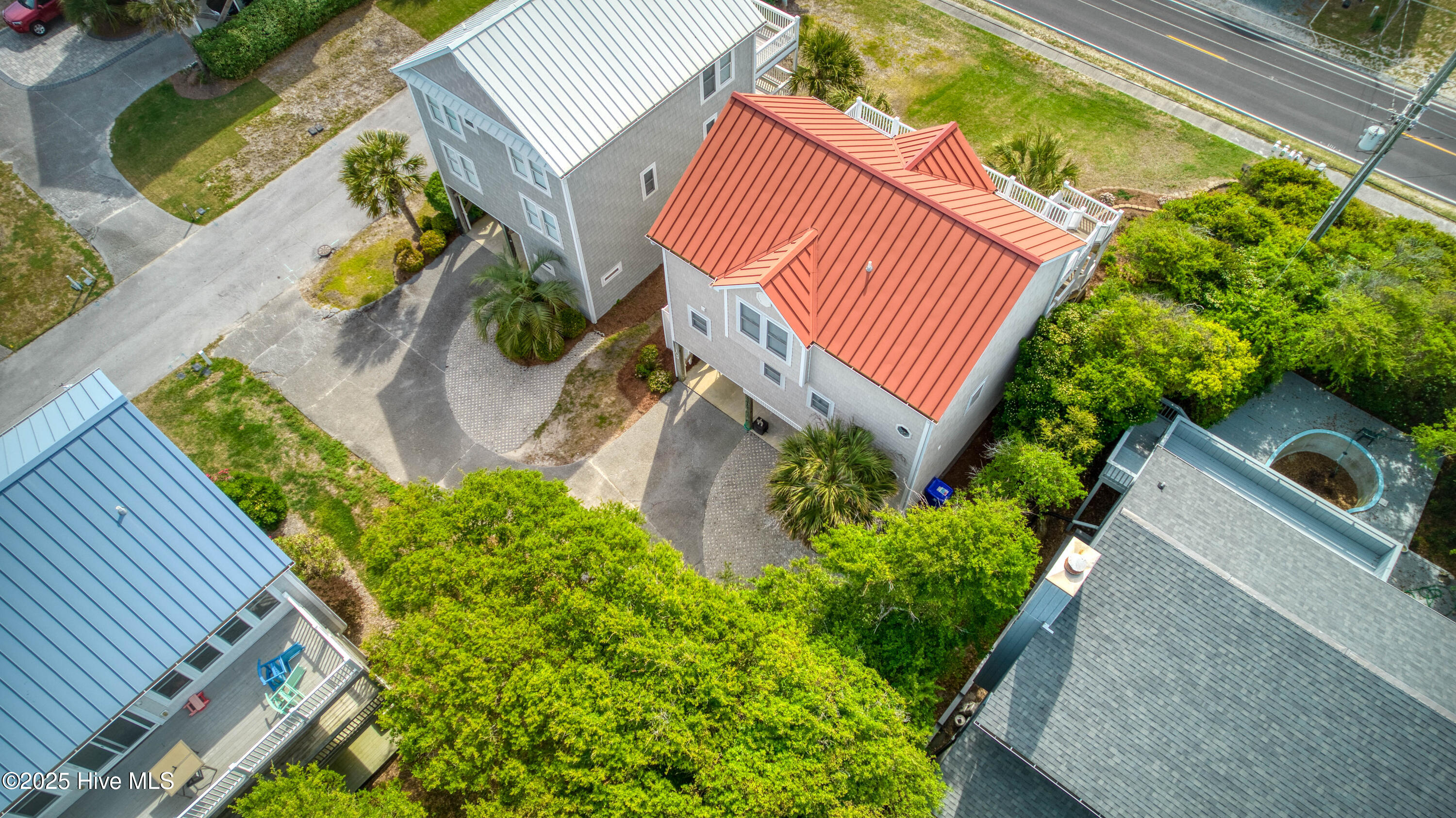 100502638 | Photo 59