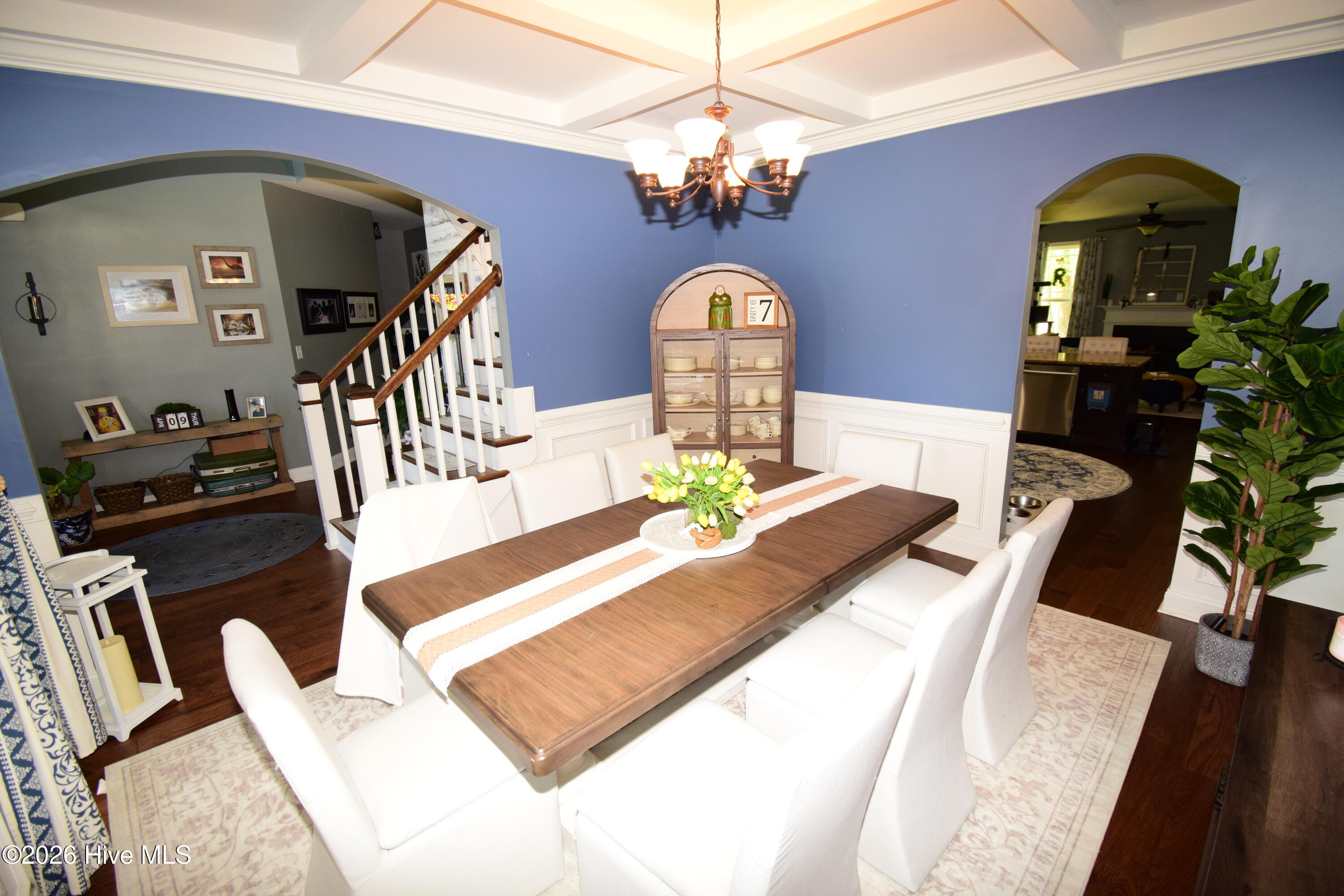 100566647 | Photo 13