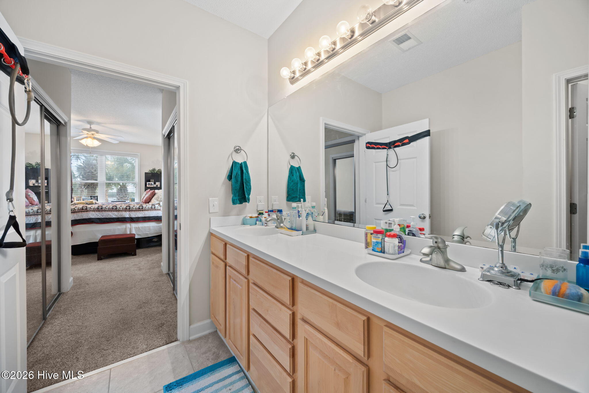 100556722 | Photo 37