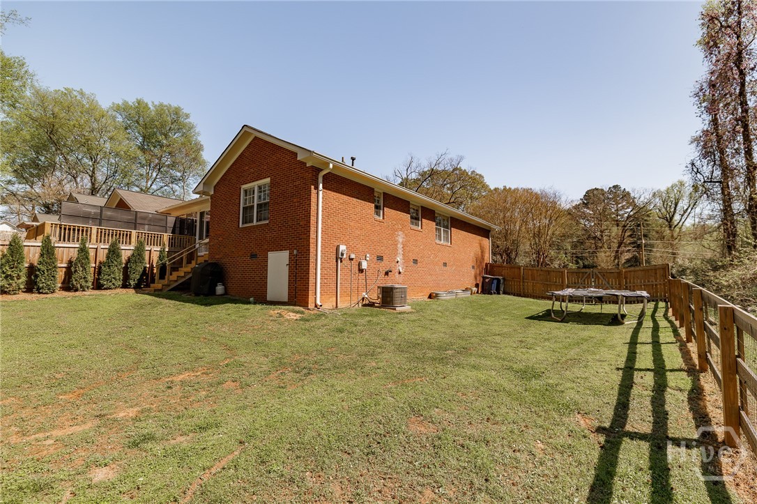 17 Harden Hill Road 106