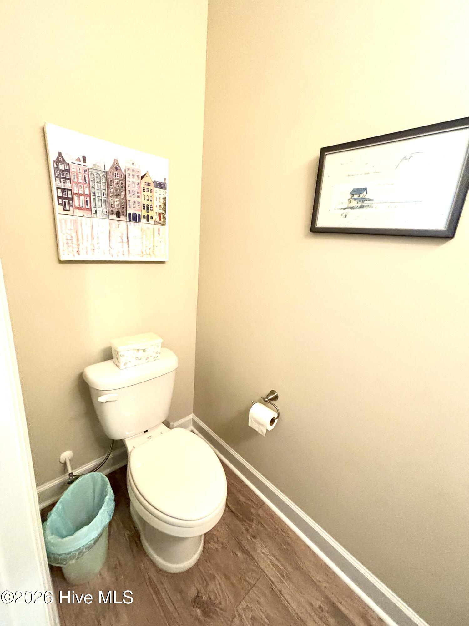 100560675 | Photo 10