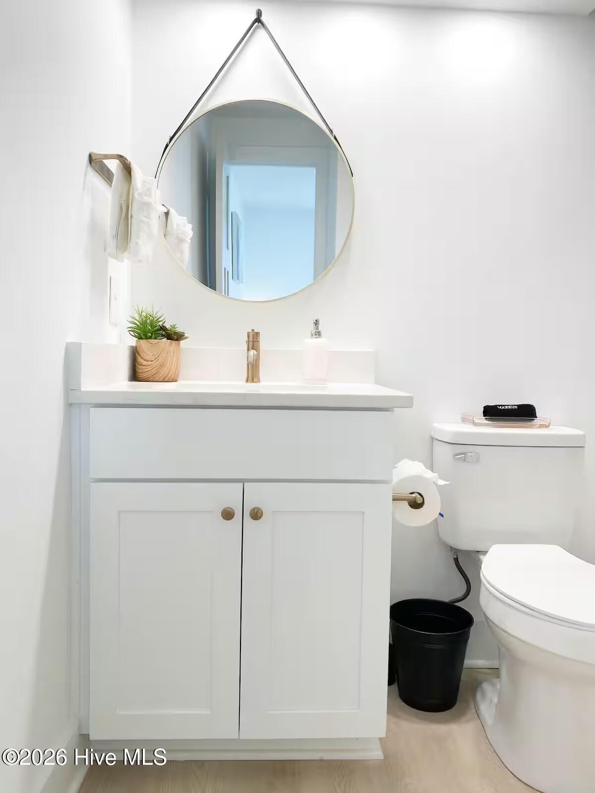 100562681 | Photo 20