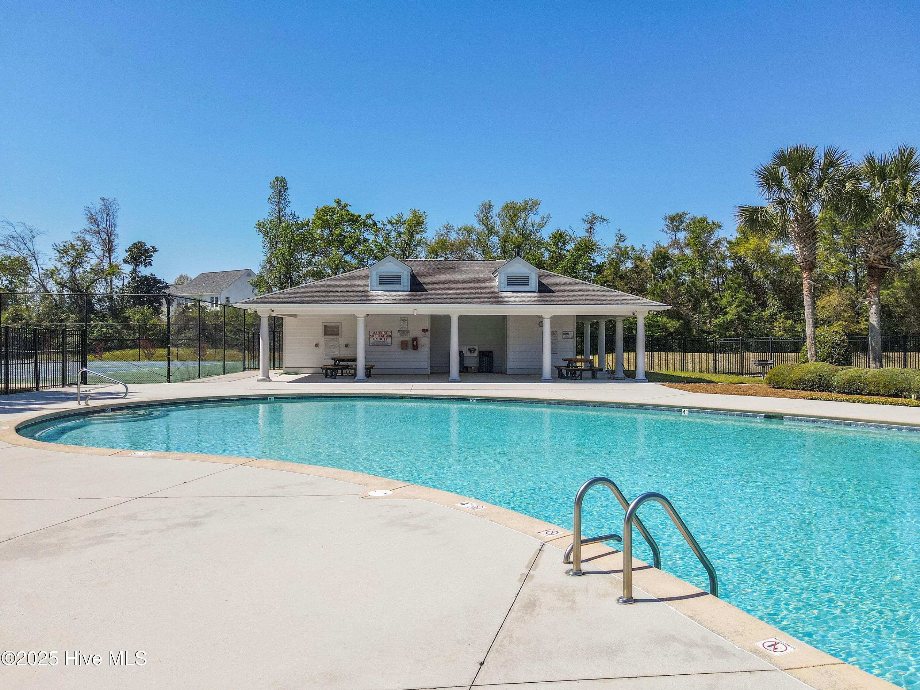 100509551 | Photo 48