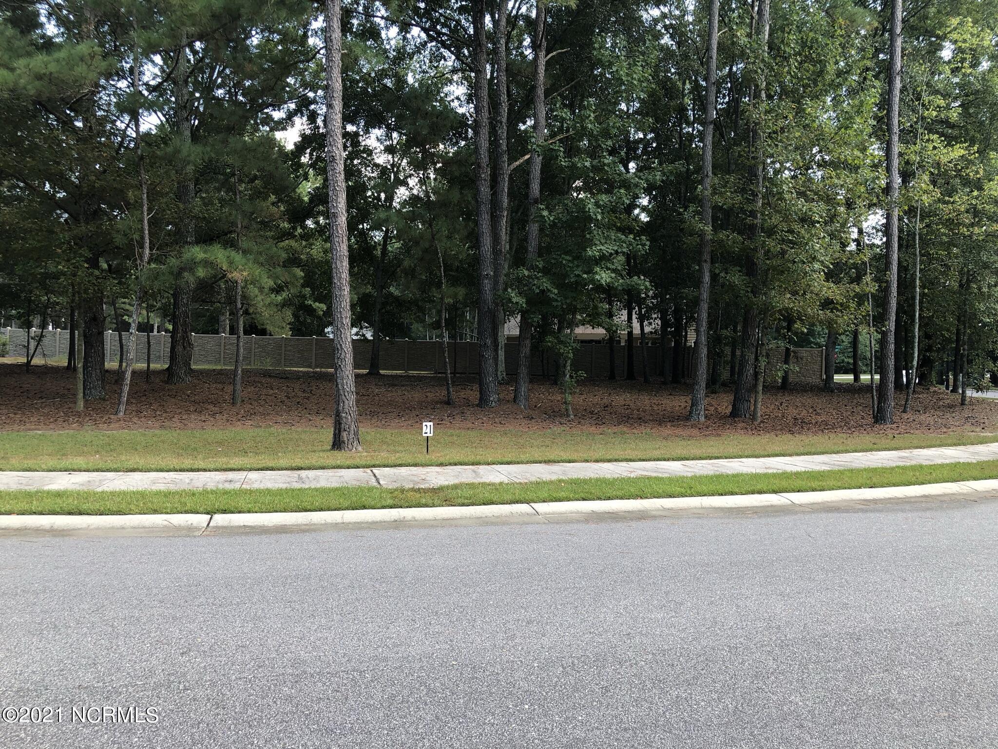 110 Village Circle, Clinton, NC, 28328