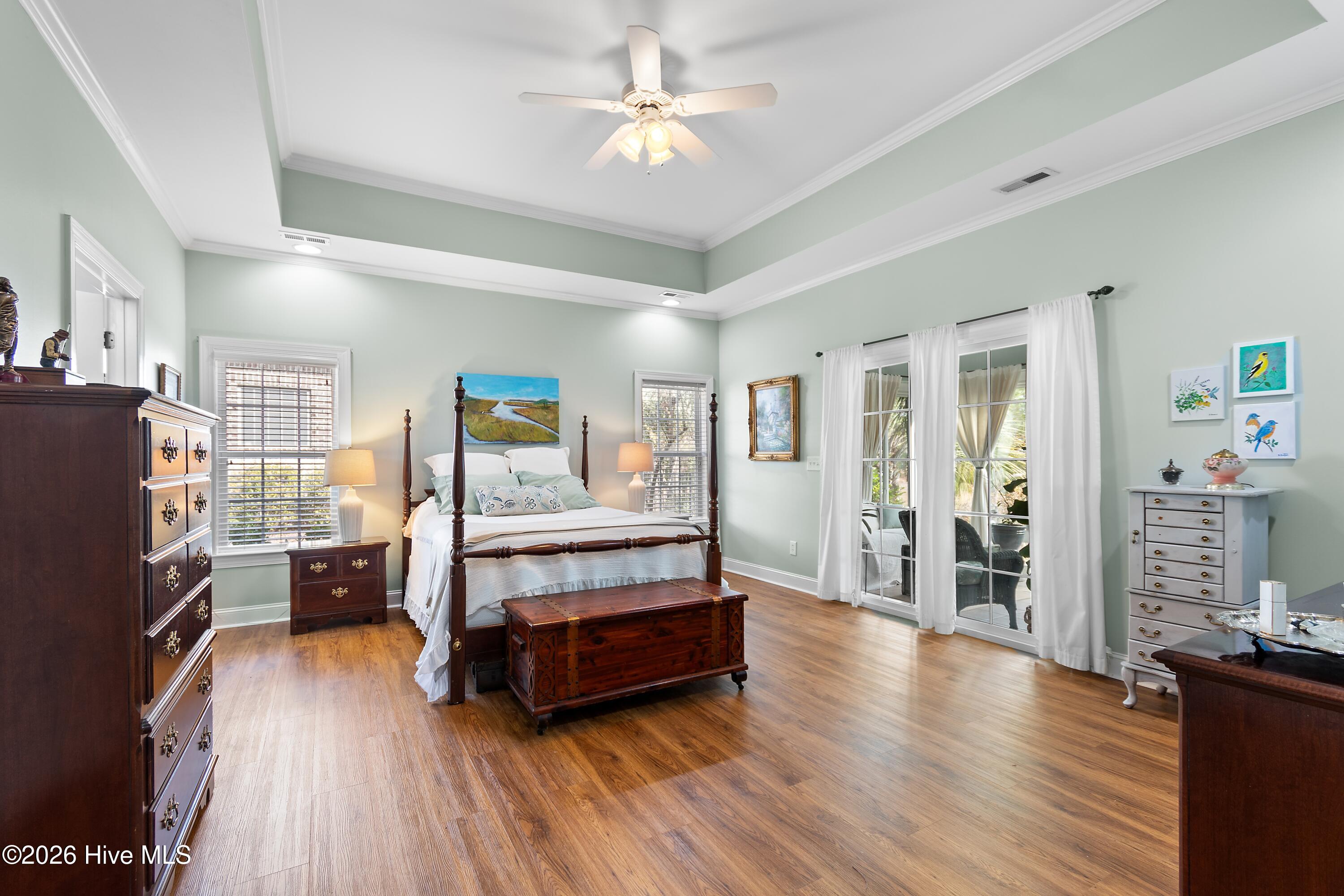 100555309 | Photo 24