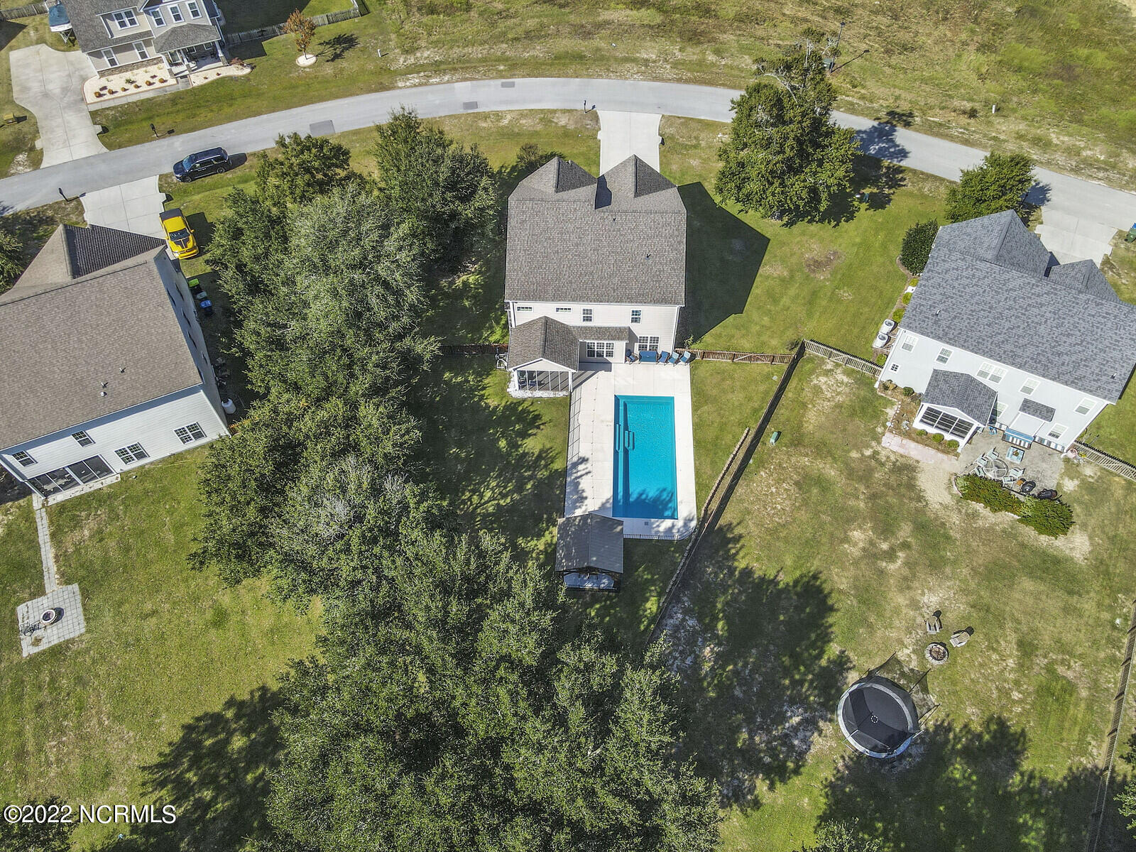 100556304 | Photo 89