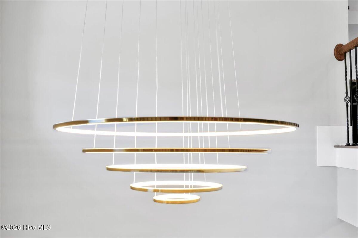 100551251 | Photo 16