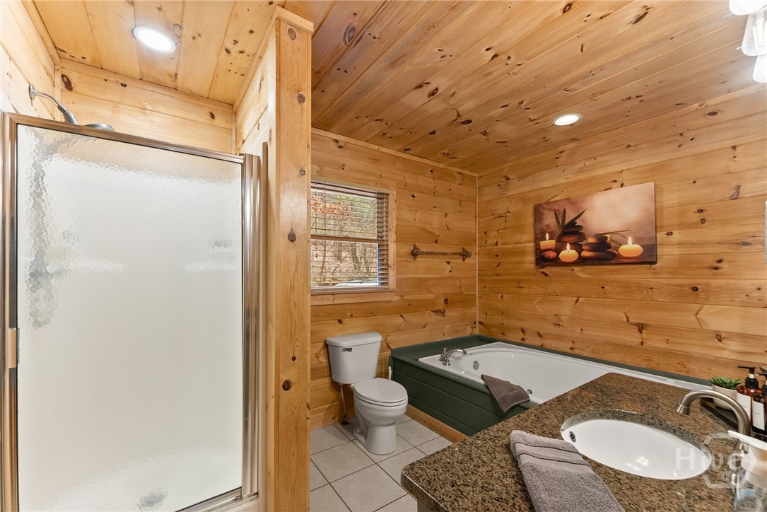 437 Spruce Circle