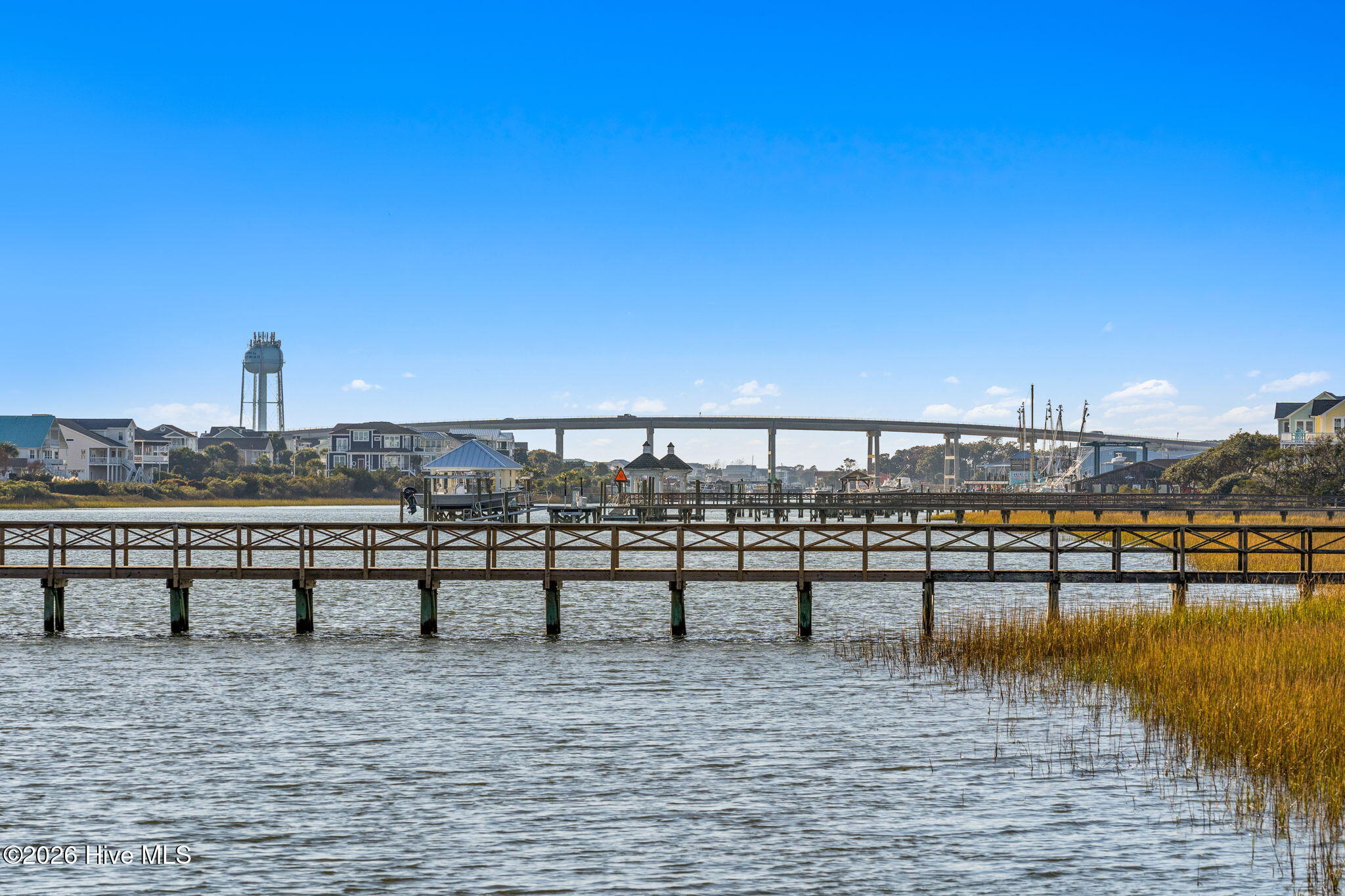 100549947 | Photo 78