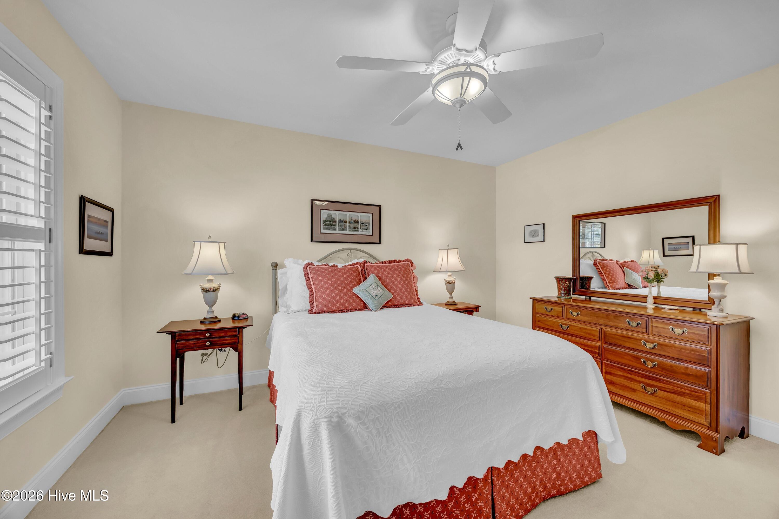 100559758 | Photo 40