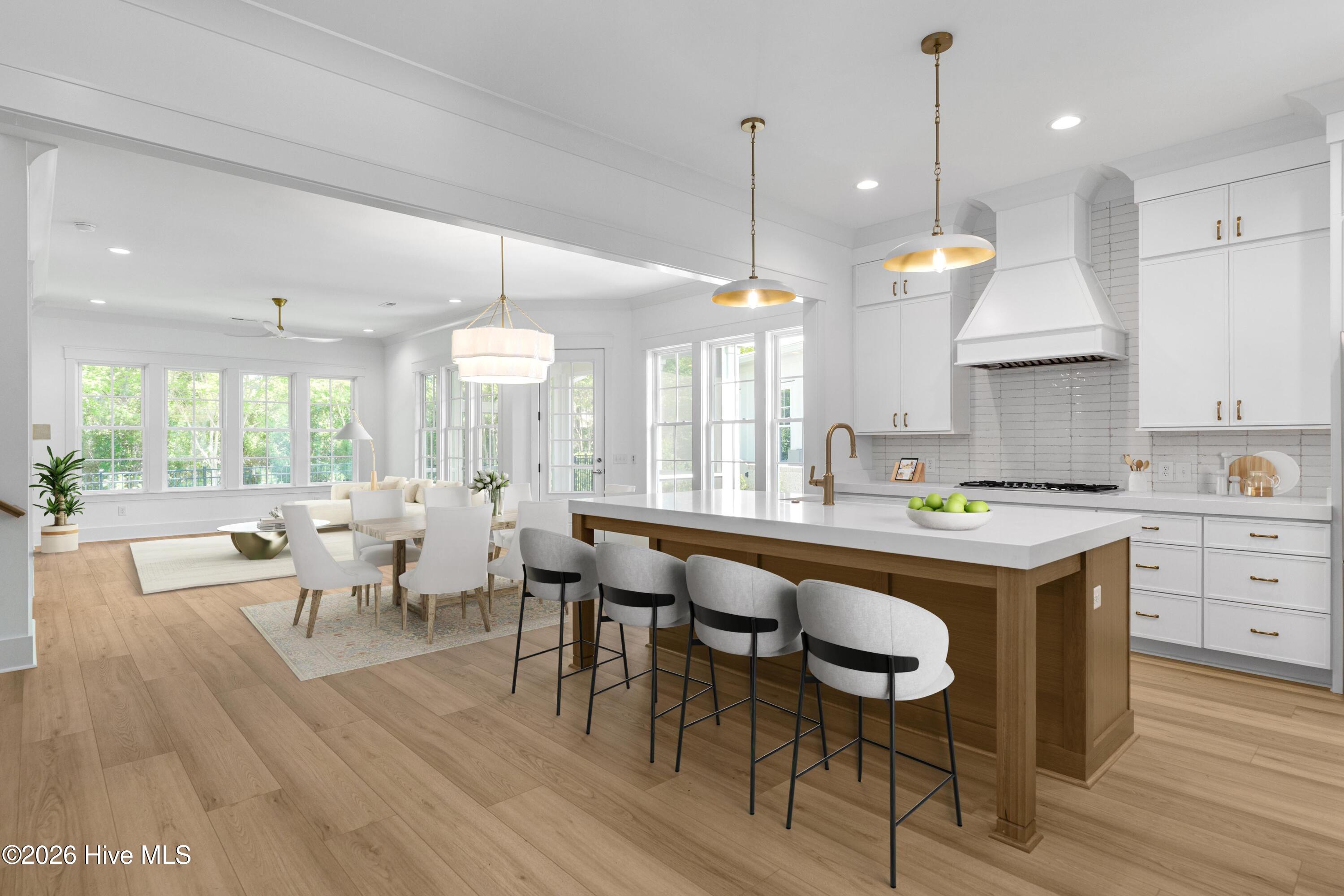 100519914 | Photo 11