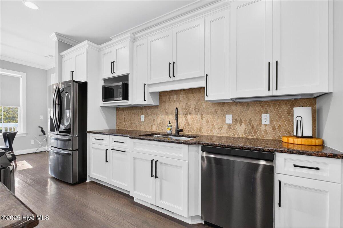 100530632 | Photo 26