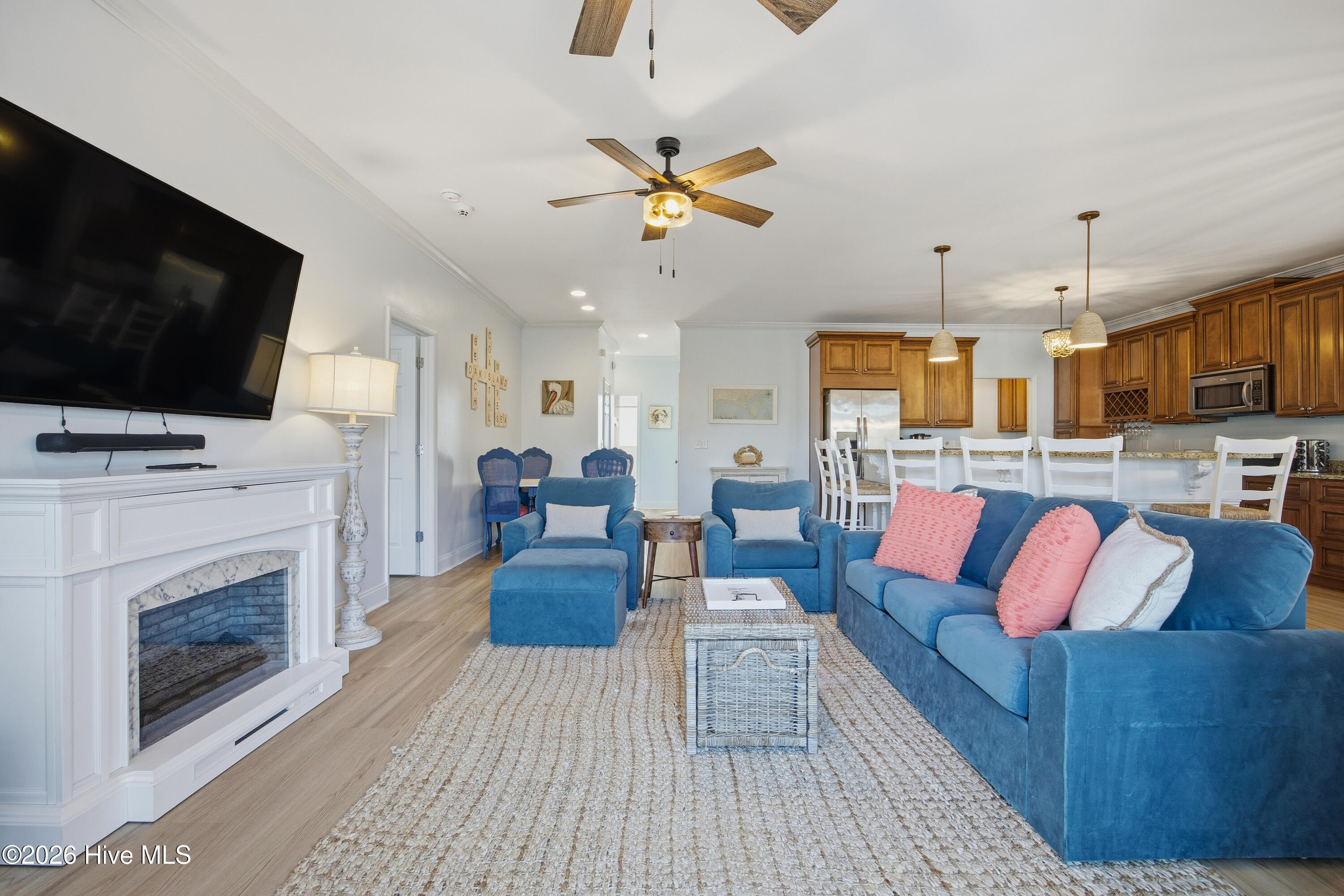 100552701 | Photo 10