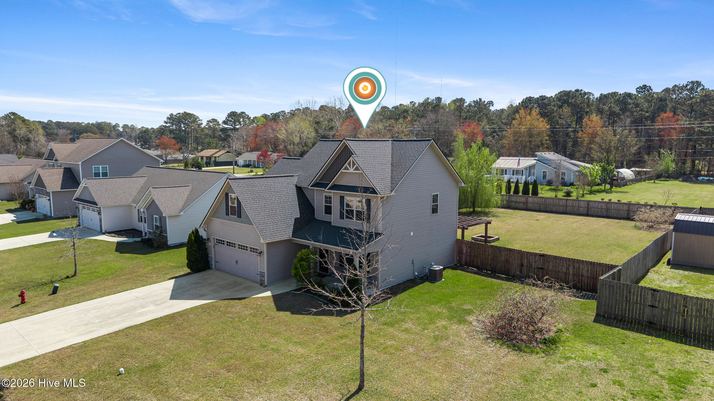 100563533 | Photo 34