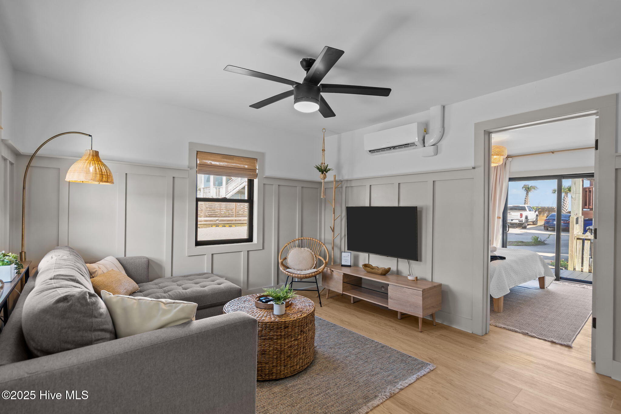 100534749 | Photo 13