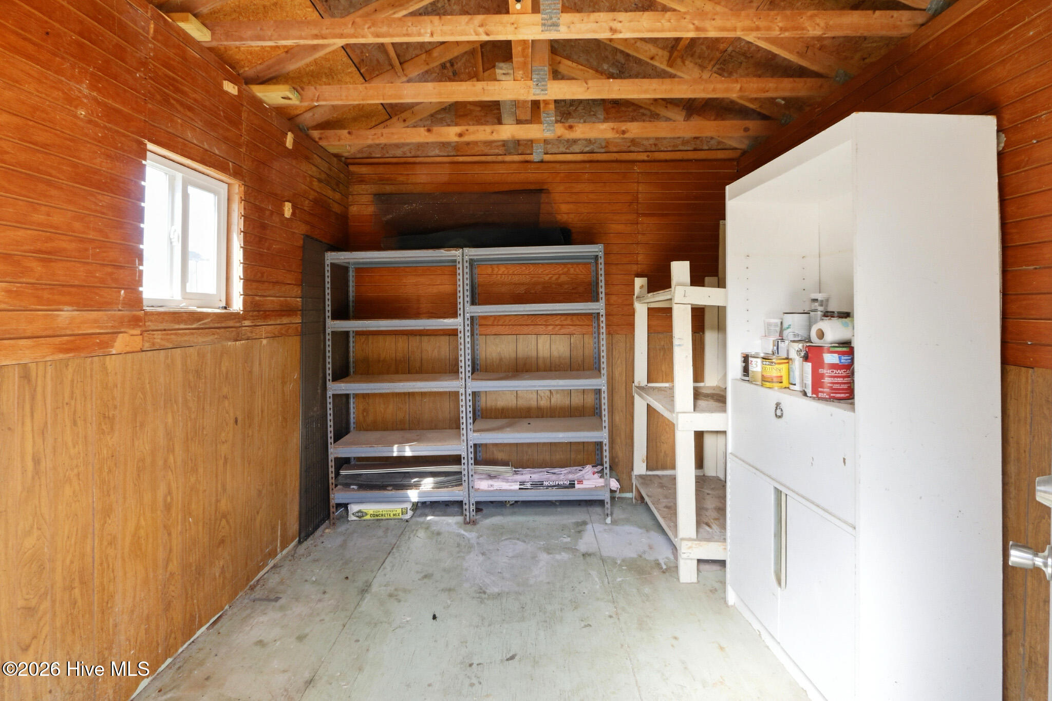 100558935 | Photo 13