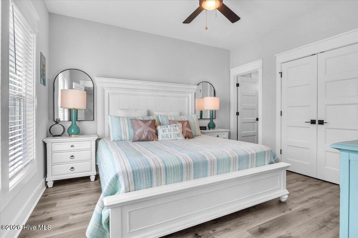 100565716 | Photo 29