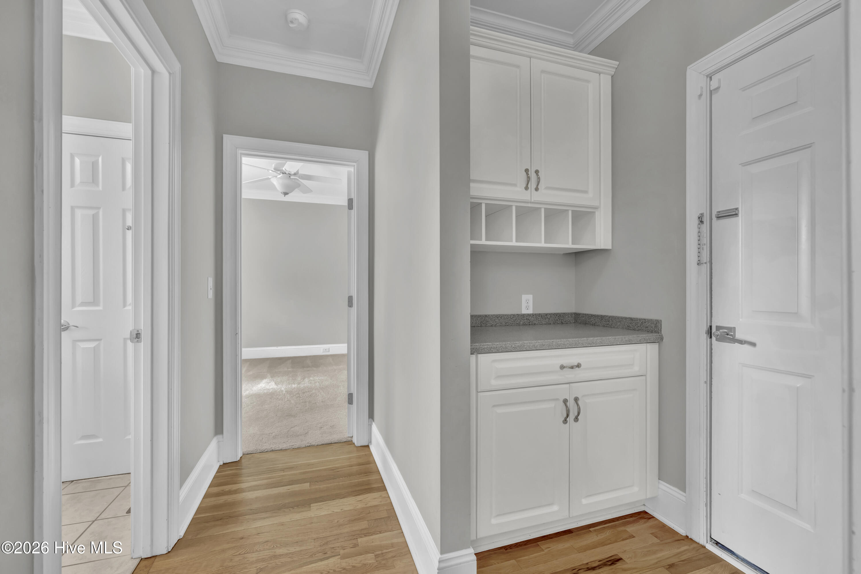 100555649 | Photo 15