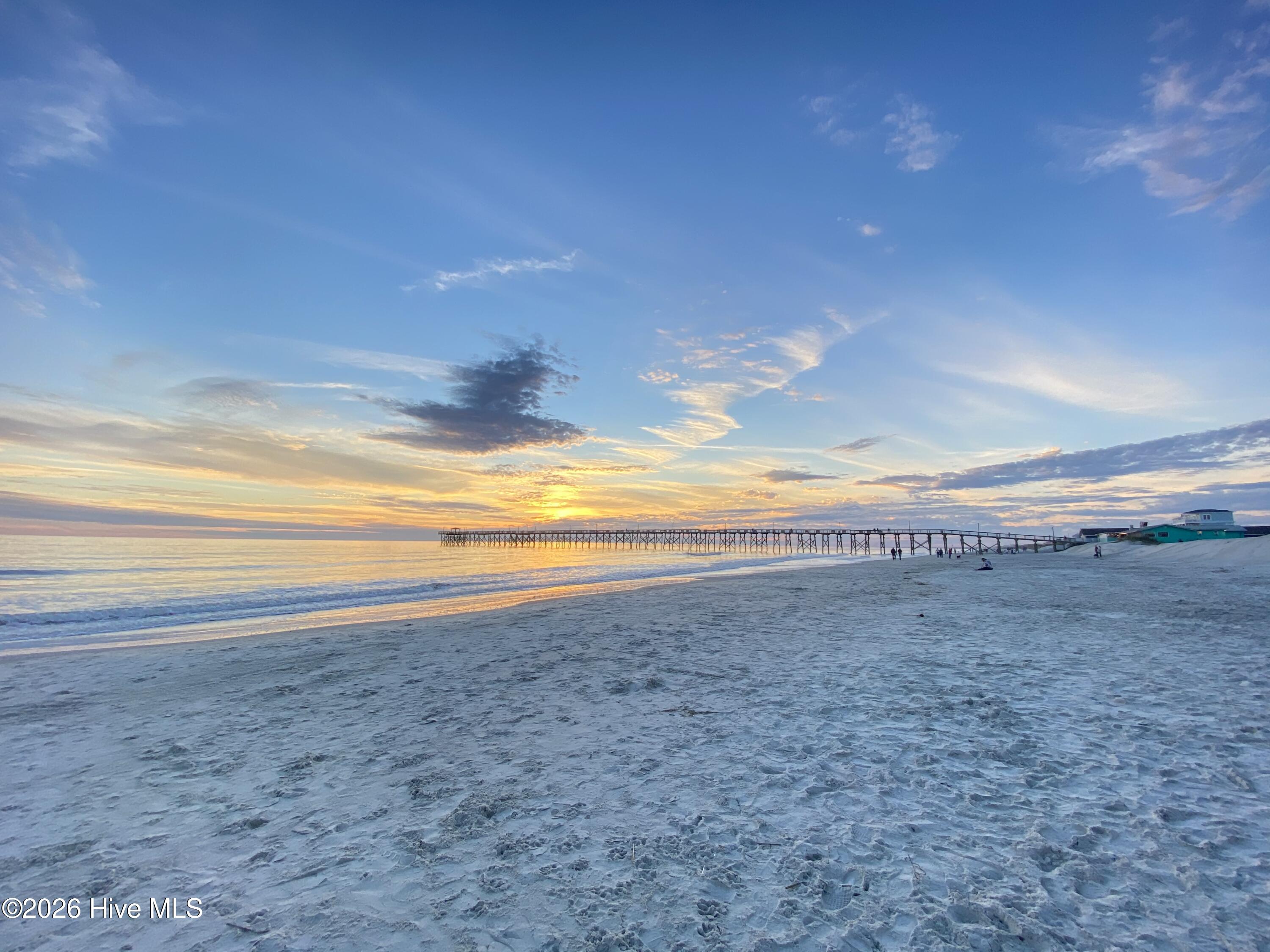 100562646 | Photo 48