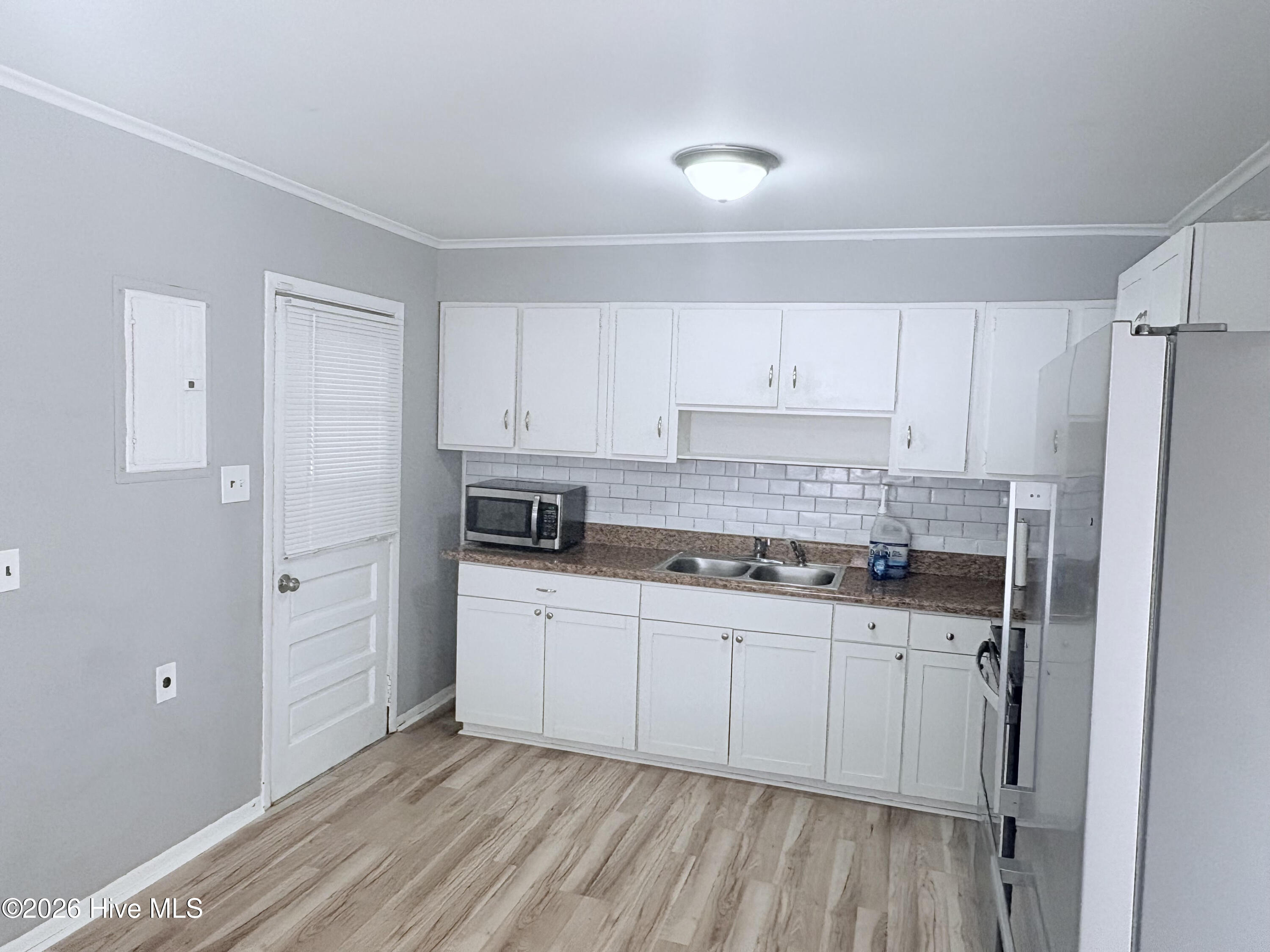 100553581 | Photo 13