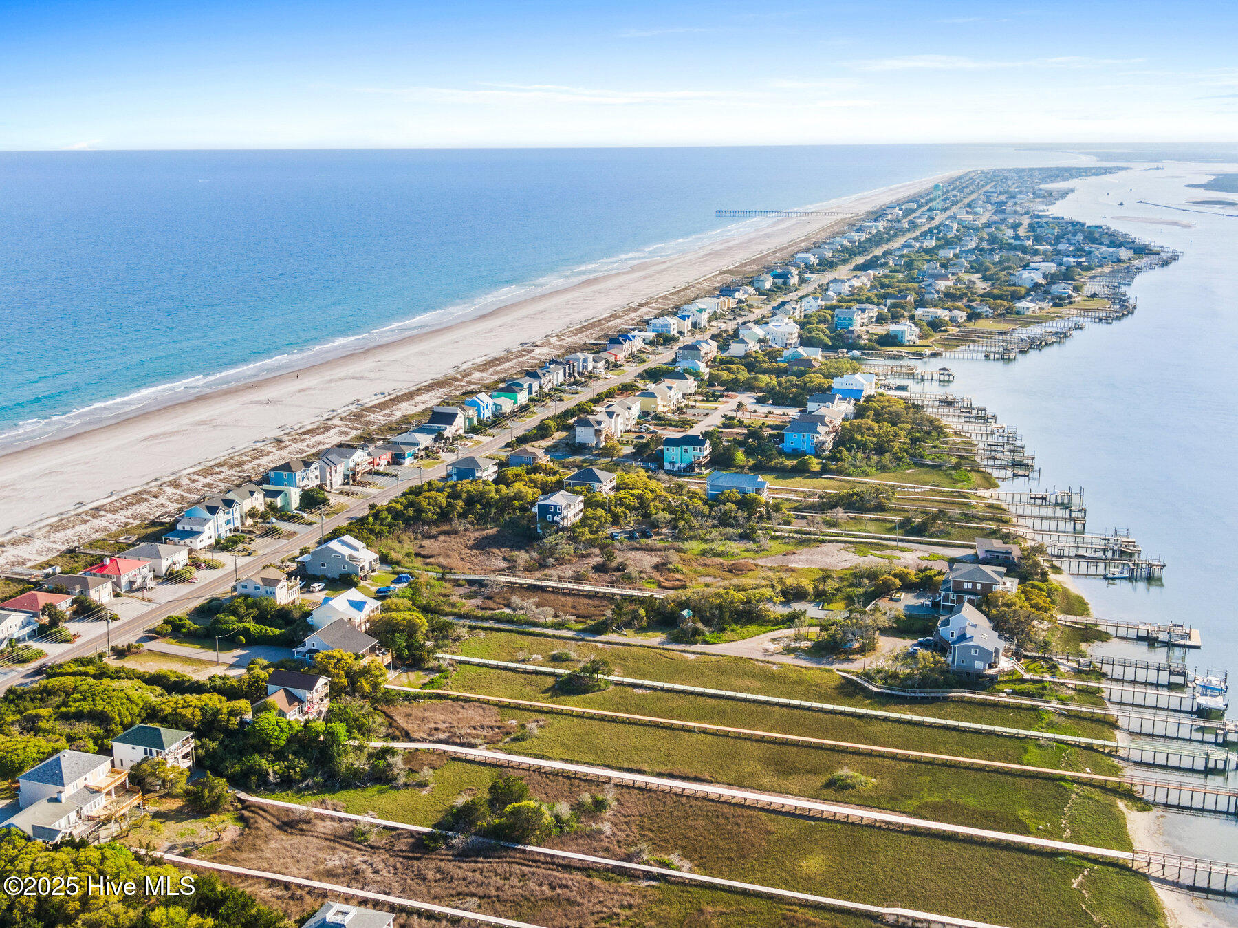 100503545 | Photo 14