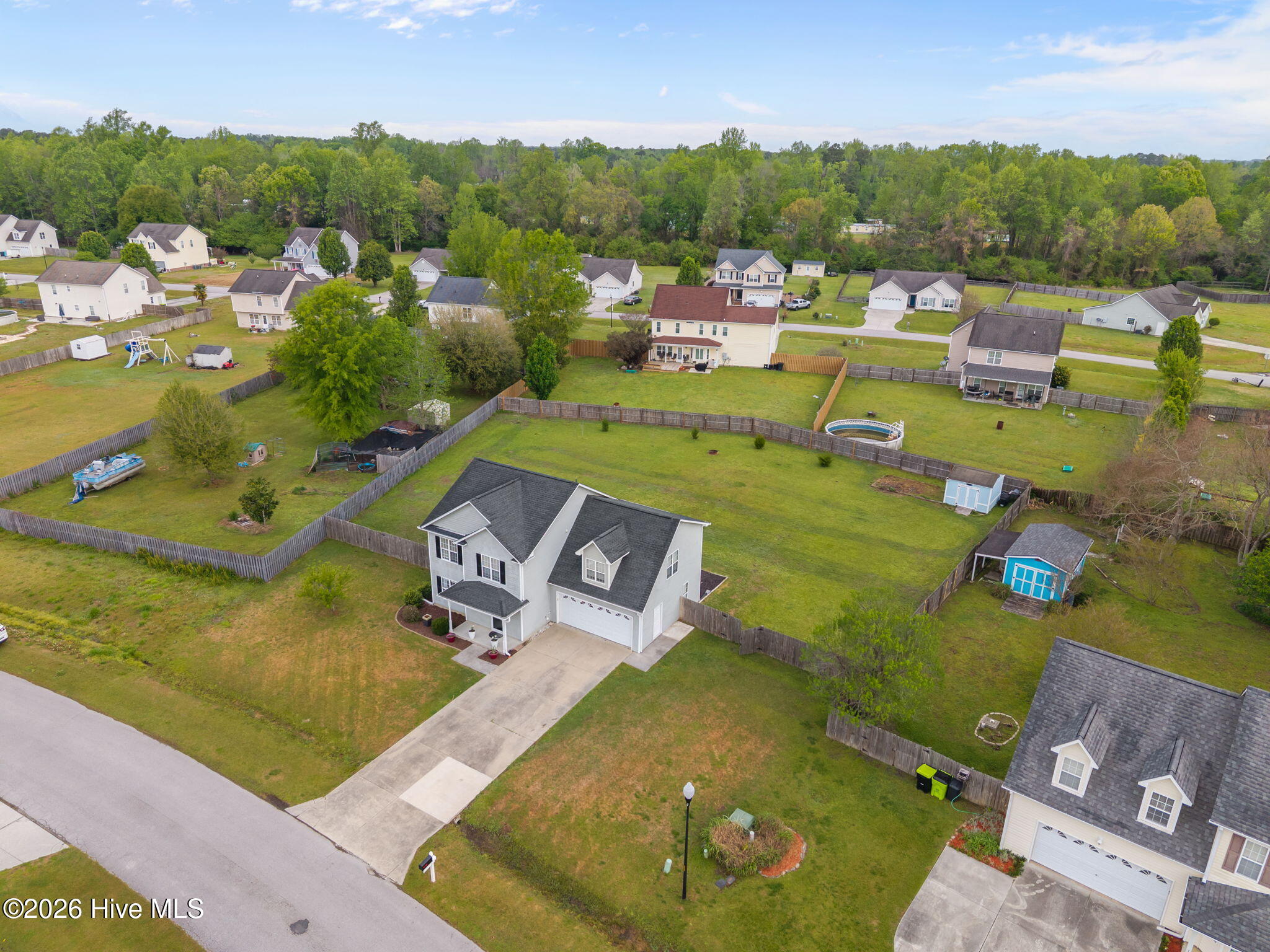 100566884 | Photo 40