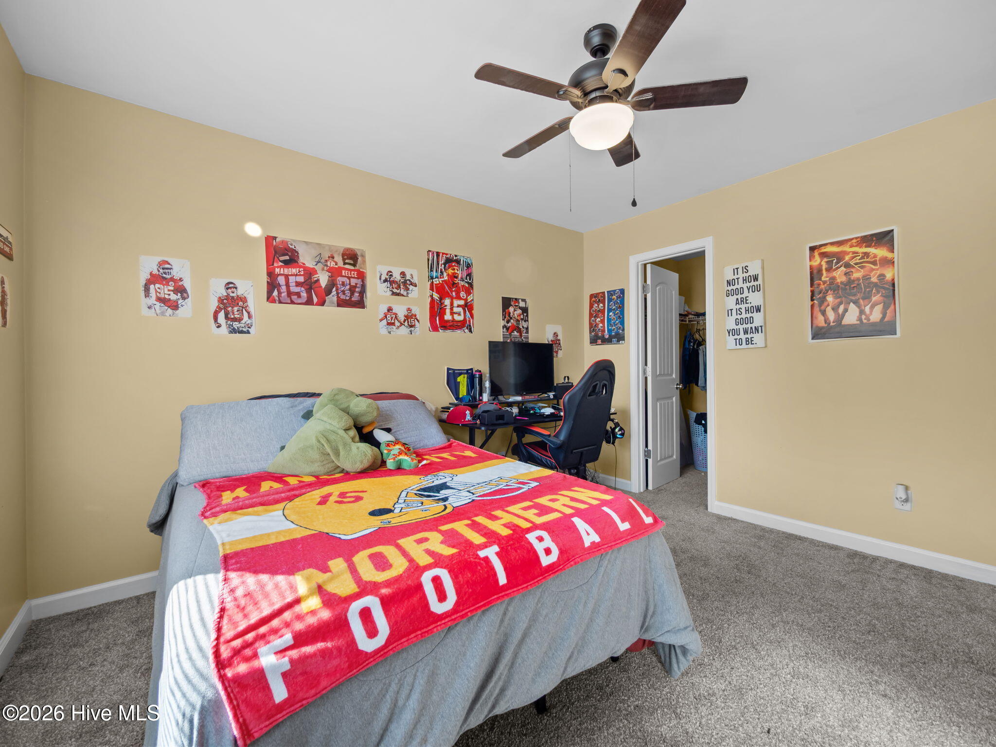 100549949 | Photo 38