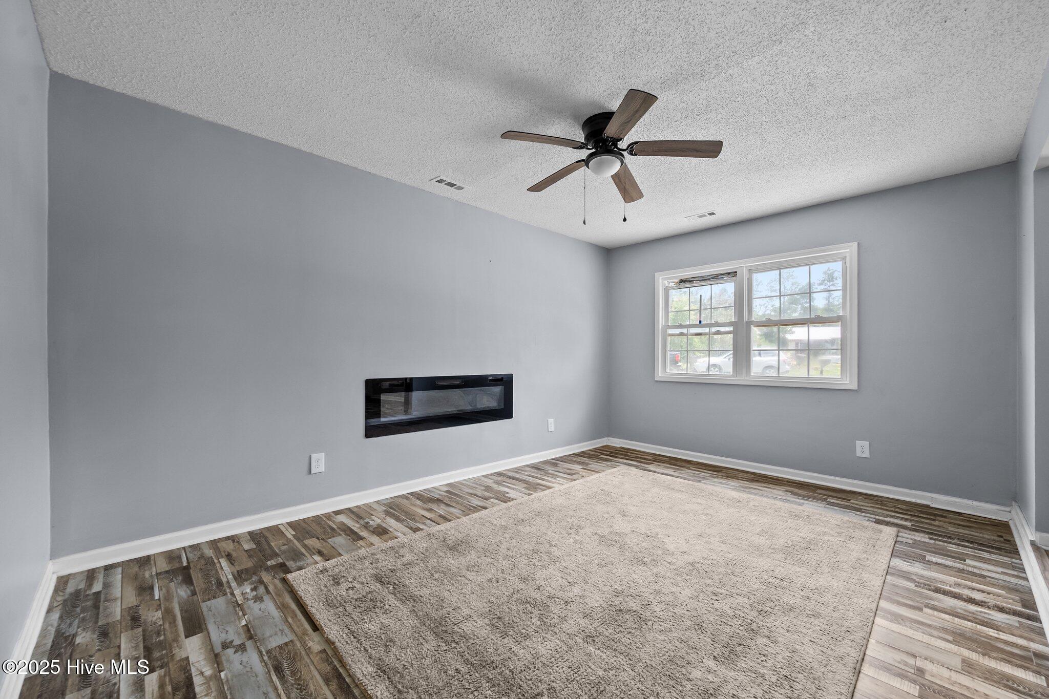 10-web-or-mls-_RAD5524