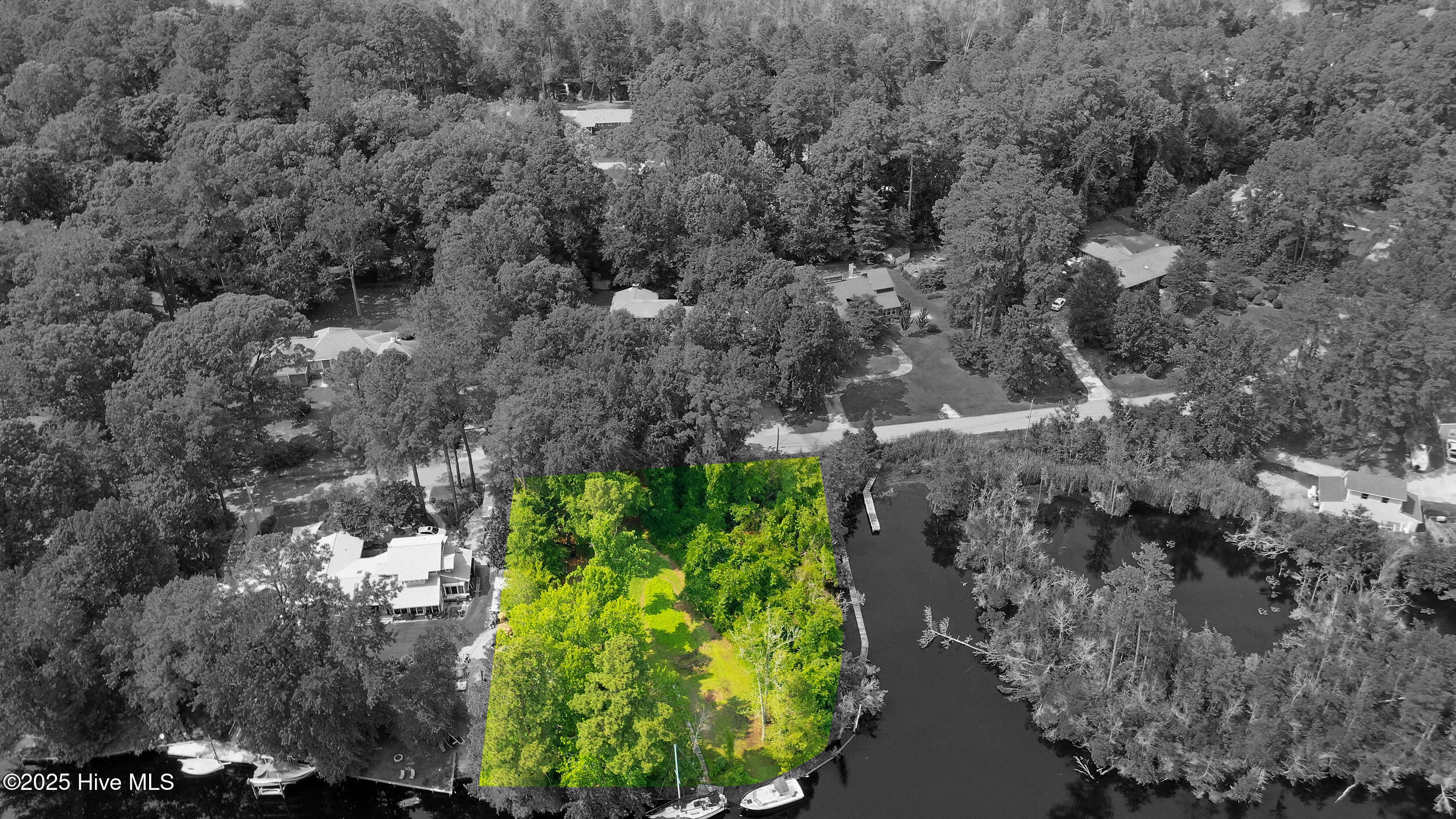 1_9858ba61f8079f3d759a99b86e7ec99fa