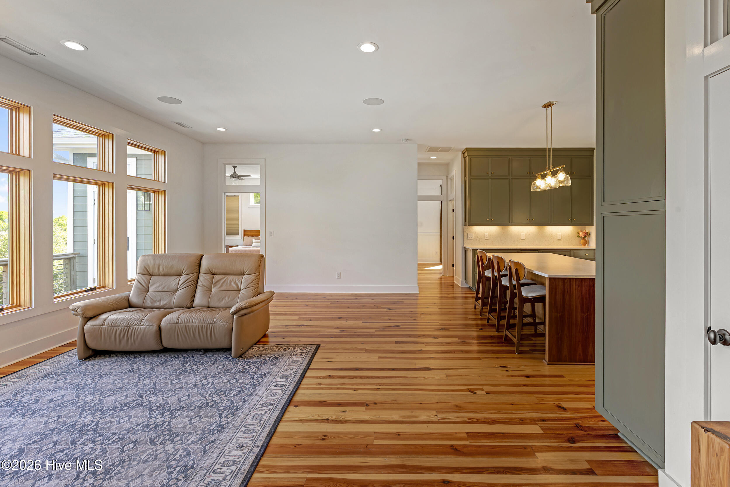 5709 Landing 