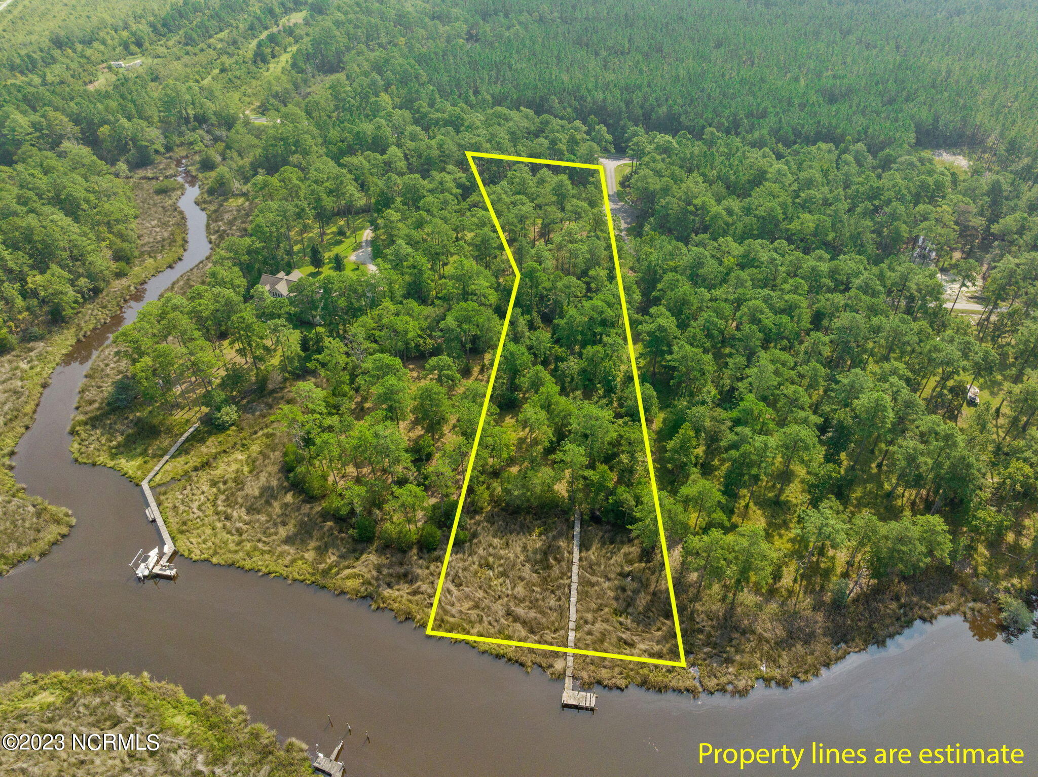 2504 19 Brown Creek Road,Merritt