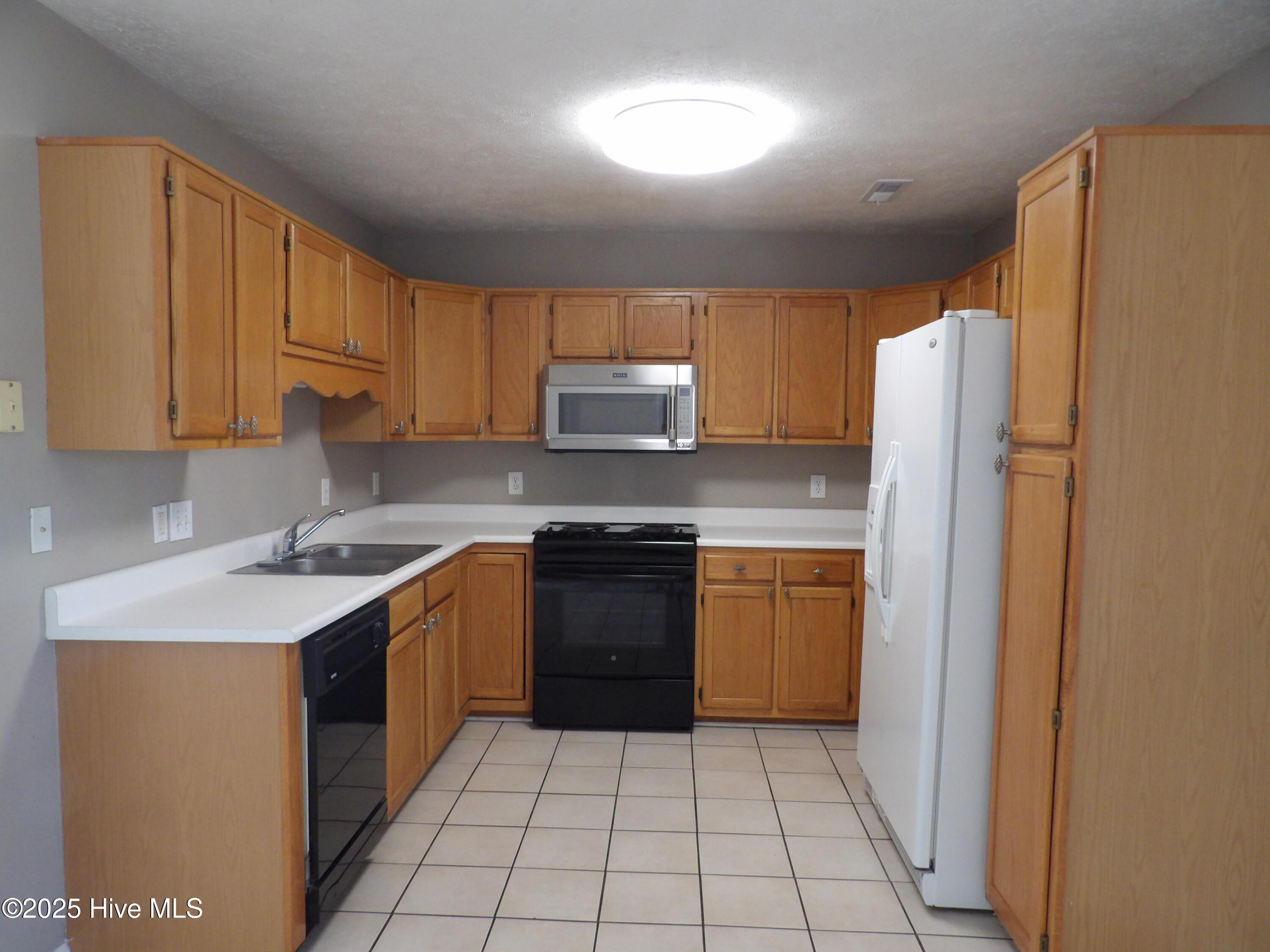 2522 White Road, Wilmington, NC 28411 – photo 11: 100_1737