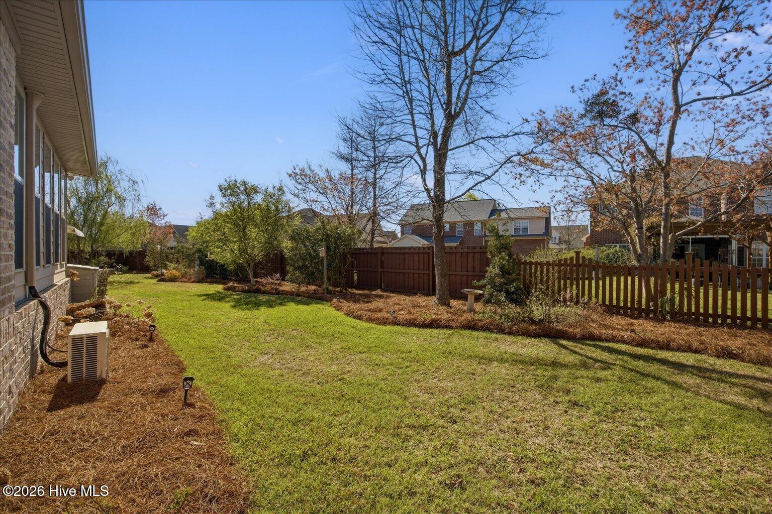 100559309 | Photo 41