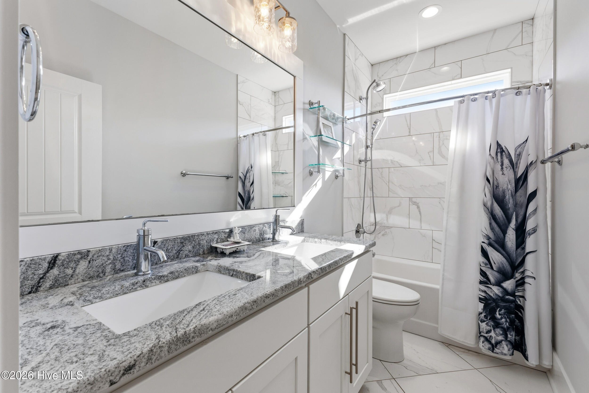 100554534 | Photo 50