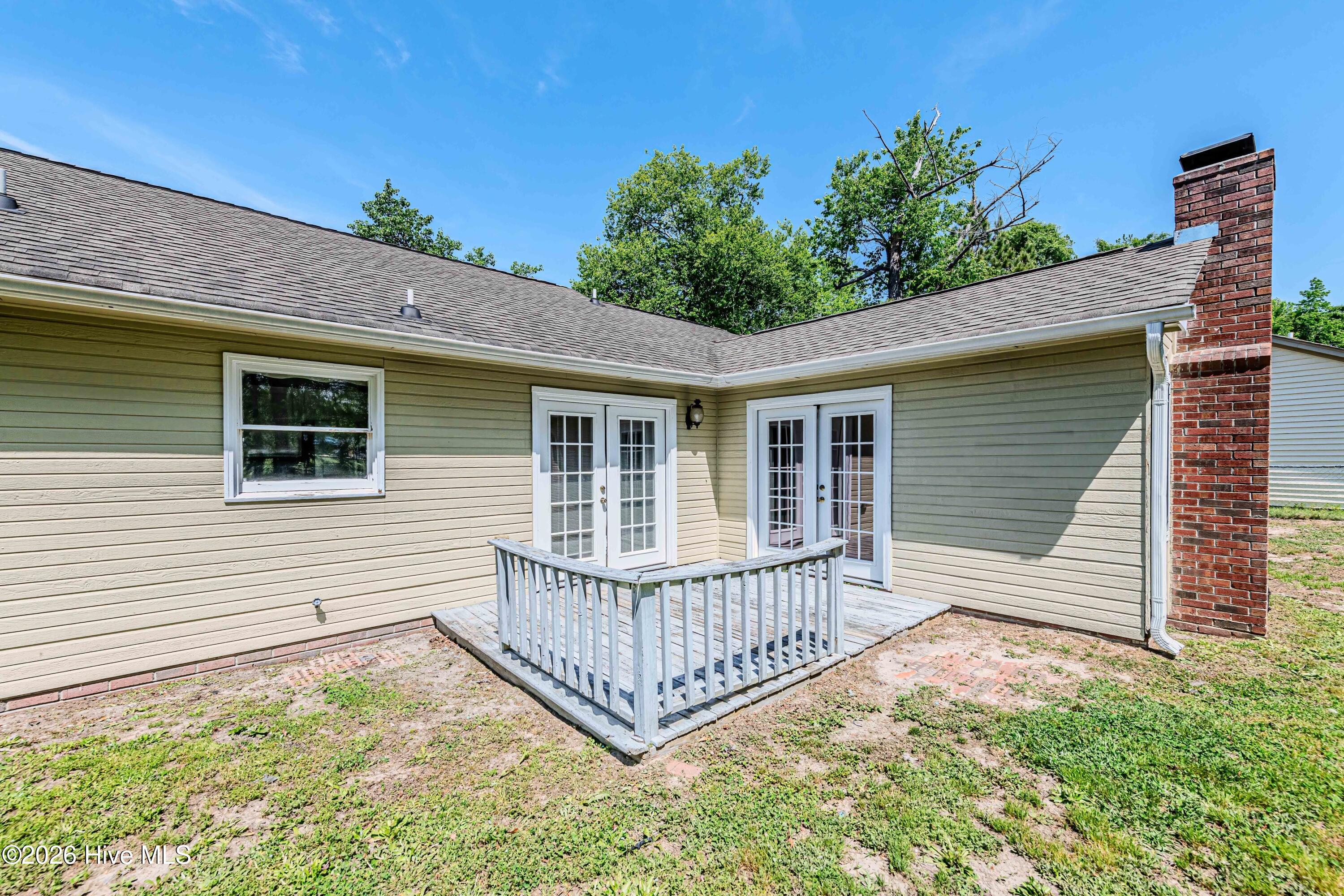 100568106 | Photo 56