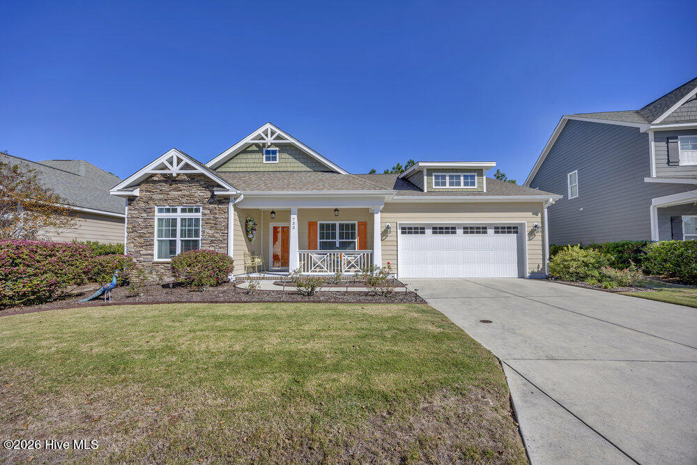 100548835 | Photo 31