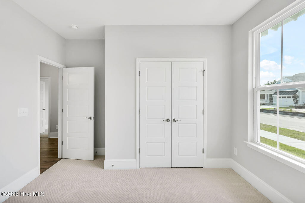 100550768 | Photo 31