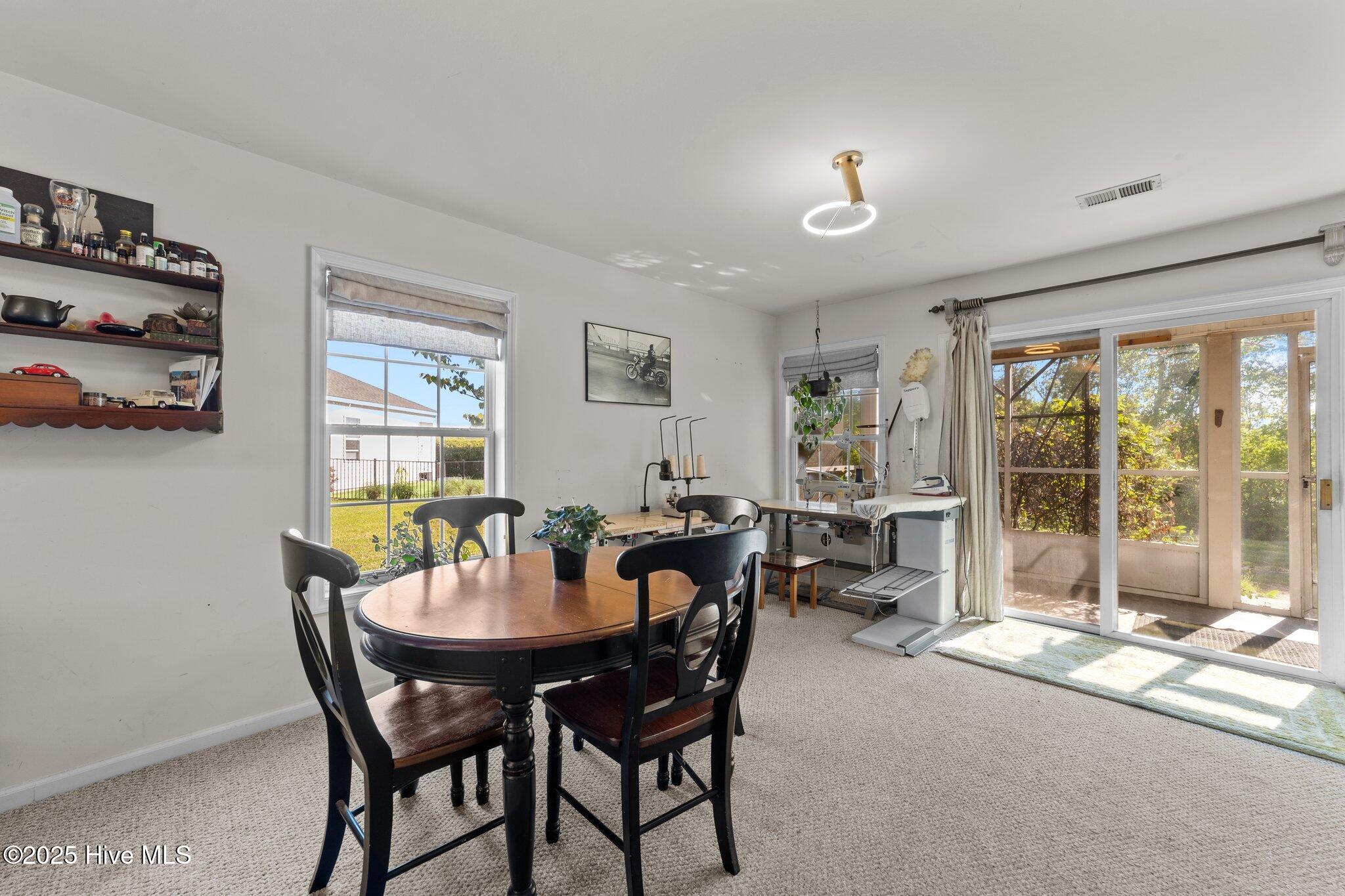 100502456 | Photo 13