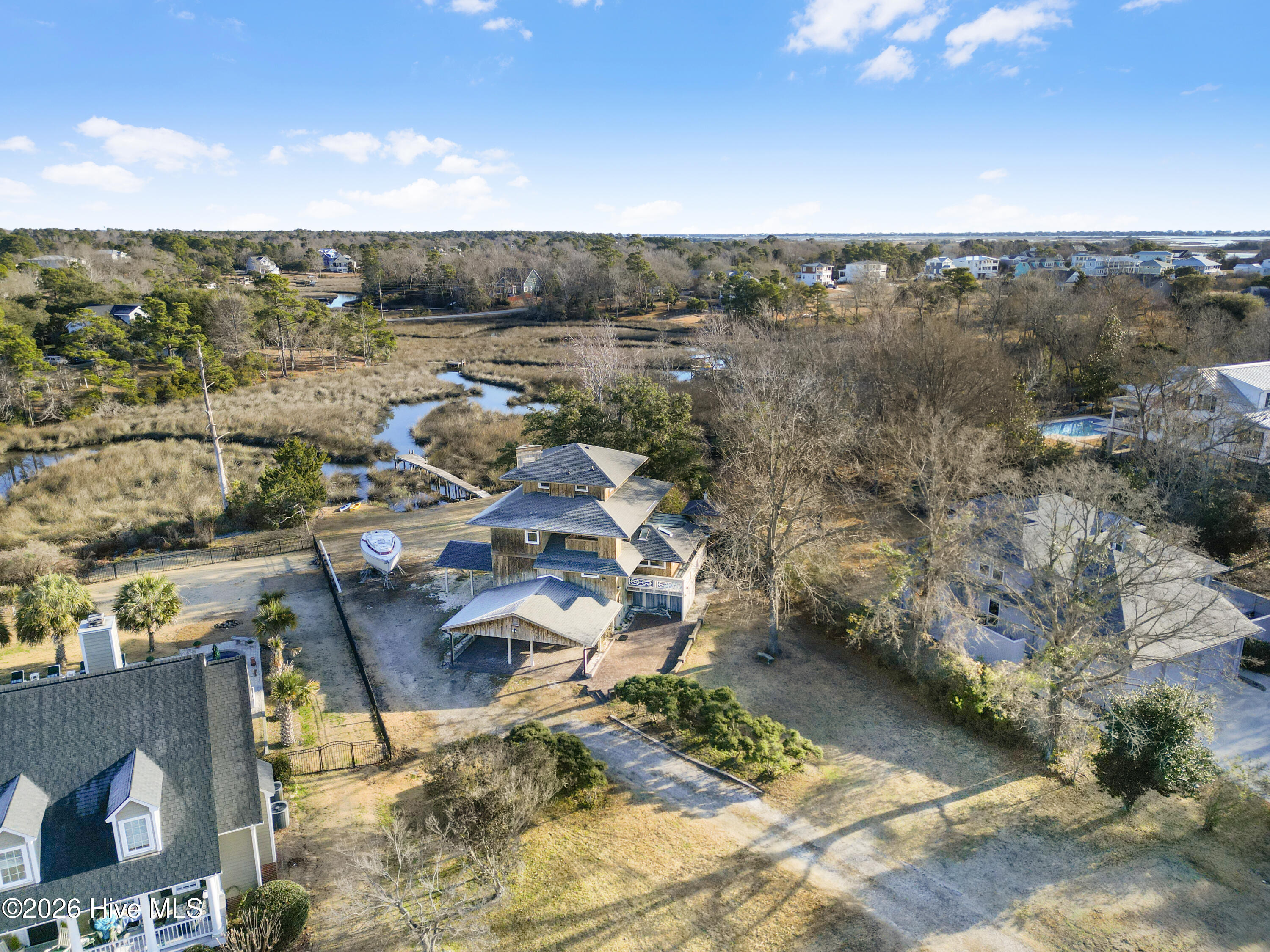 100550645 | Photo 49