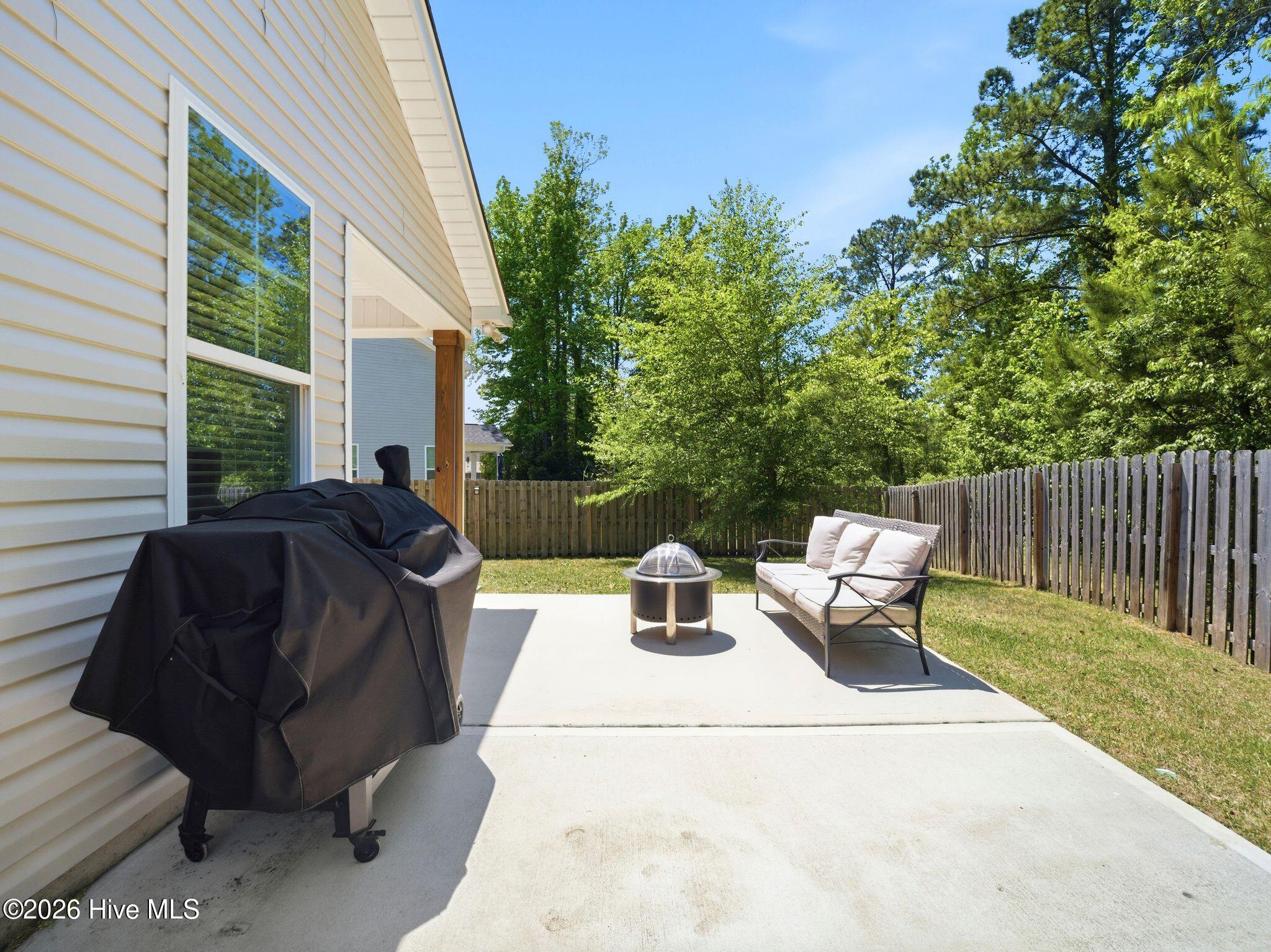 100569792 | Photo 53